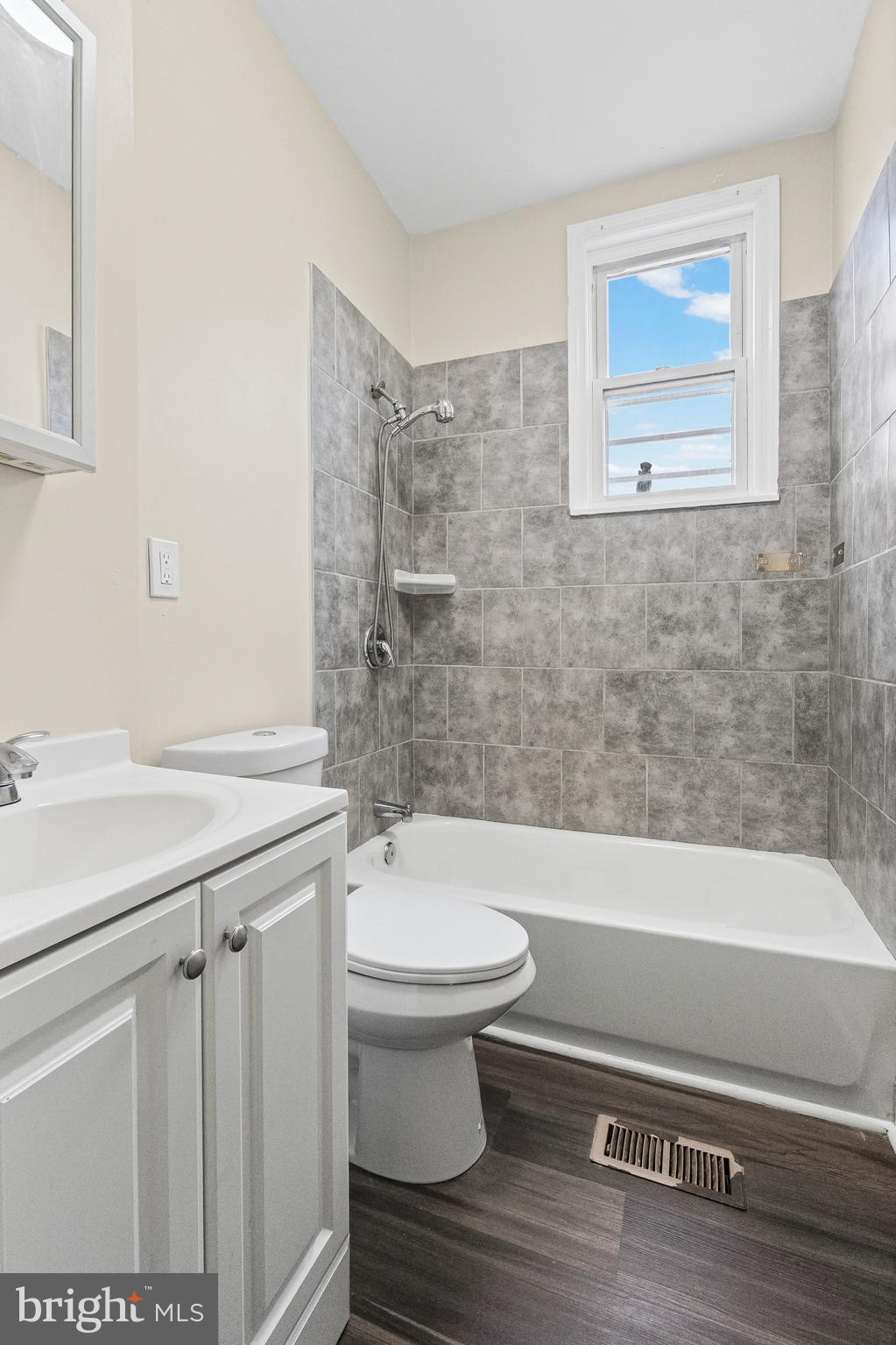 DRUID HEIGHTS - Residential Lease