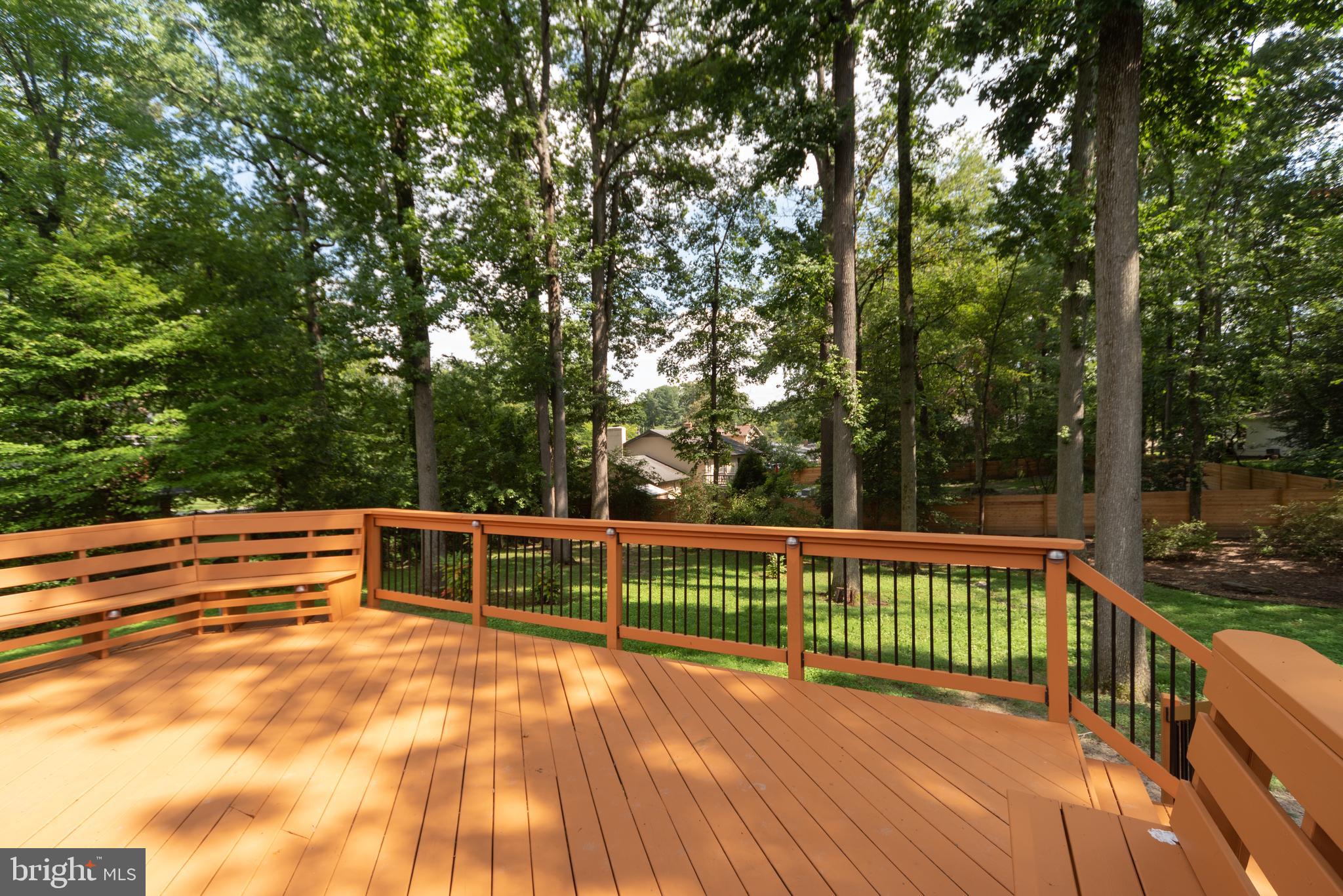 YACHT HAVEN ESTATES - Residential Lease