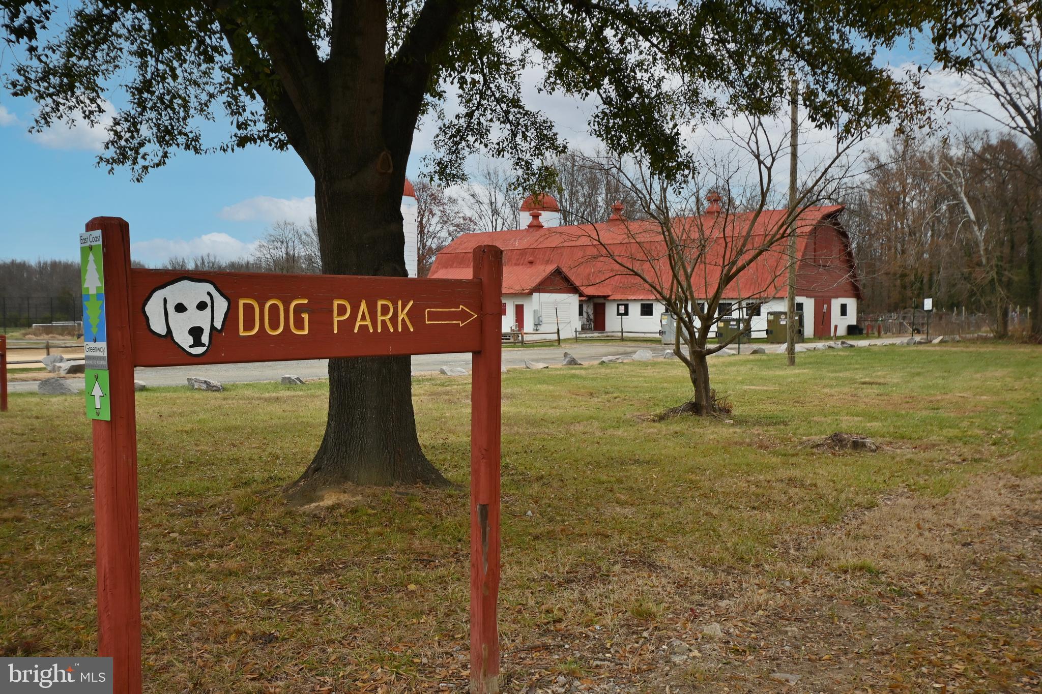 YACHT HAVEN ESTATES - Residential Lease