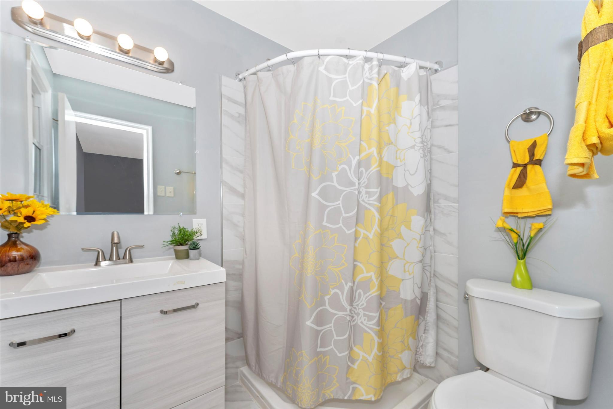 MELWOOD MANOR PLAT TWO> - Residential