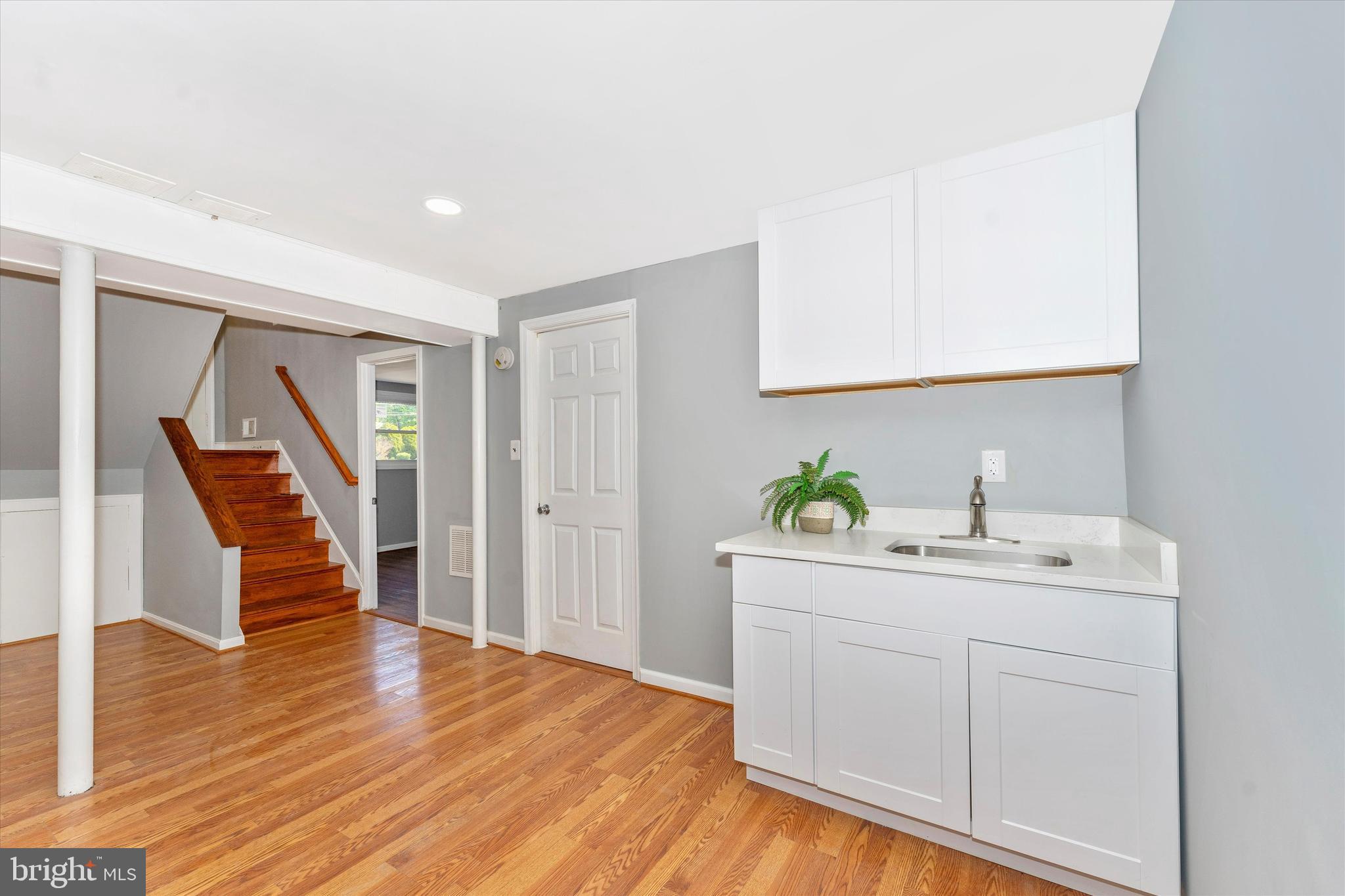 MELWOOD MANOR PLAT TWO> - Residential