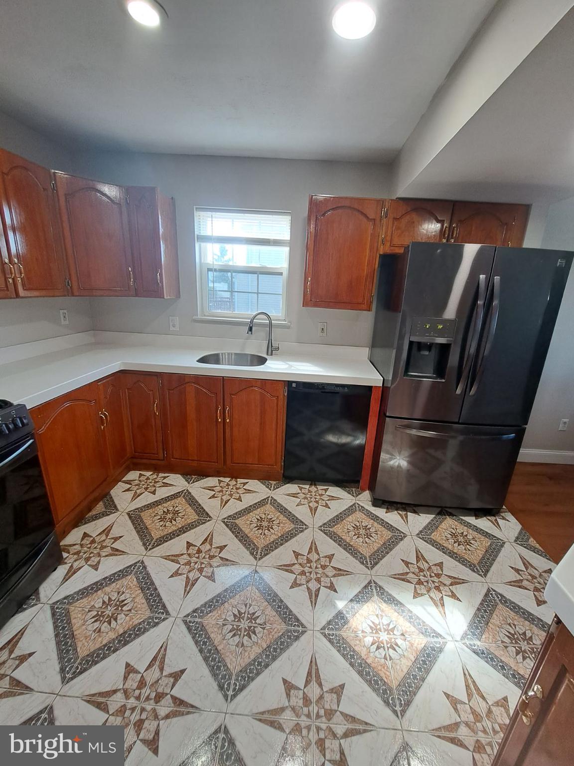 RAINTREE - Residential