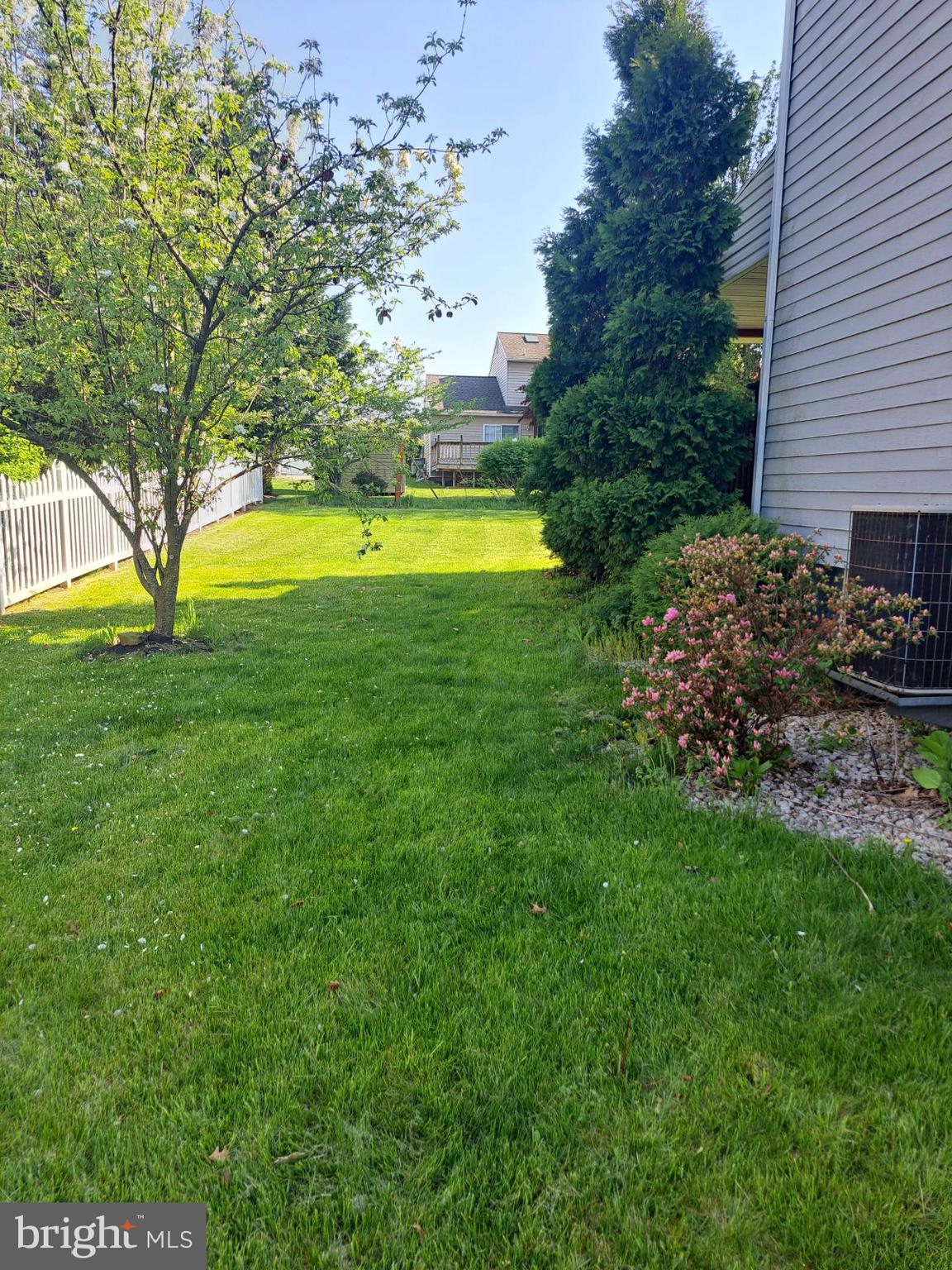 RAINTREE - Residential