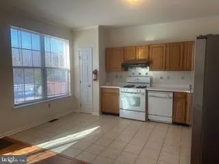 Princeton, New Jersey 08540, United States, 3 Bedrooms Bedrooms, ,4 BathroomsBathrooms,Residential,Coming Soon,233640