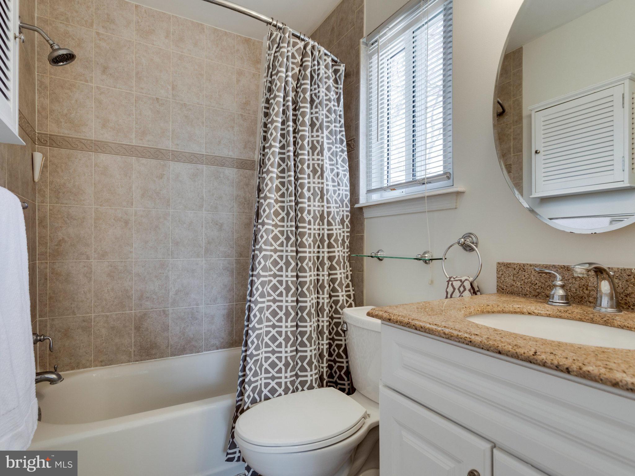 KINGS PARK WEST - Residential