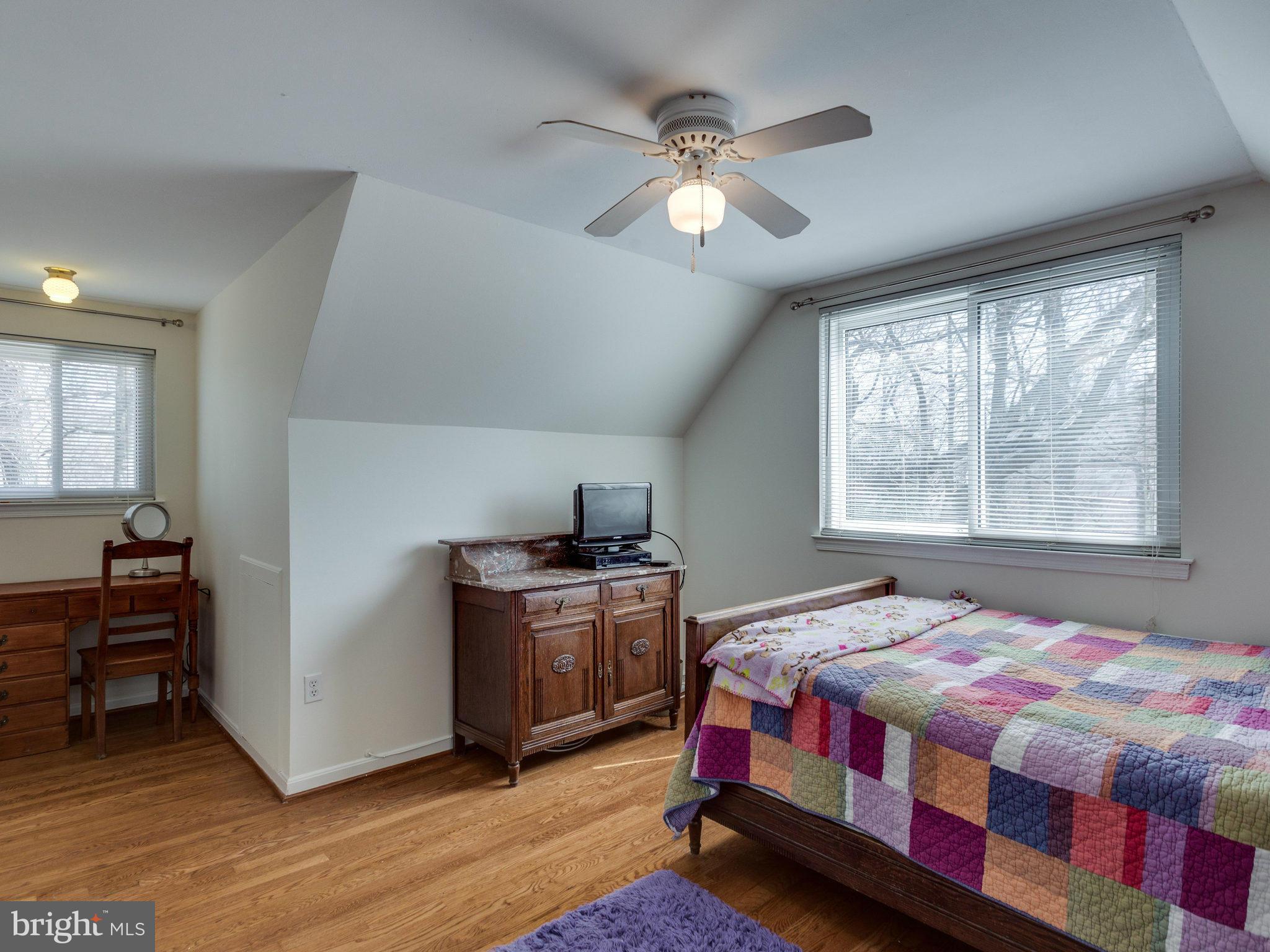 KINGS PARK WEST - Residential