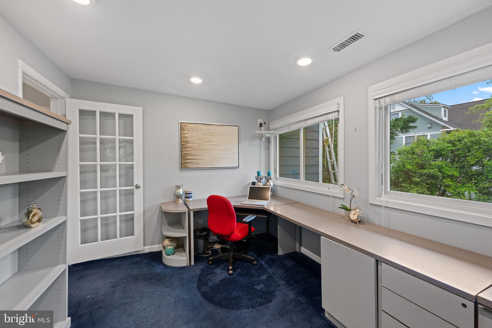 NORTH CLEVELAND PARK - Residential