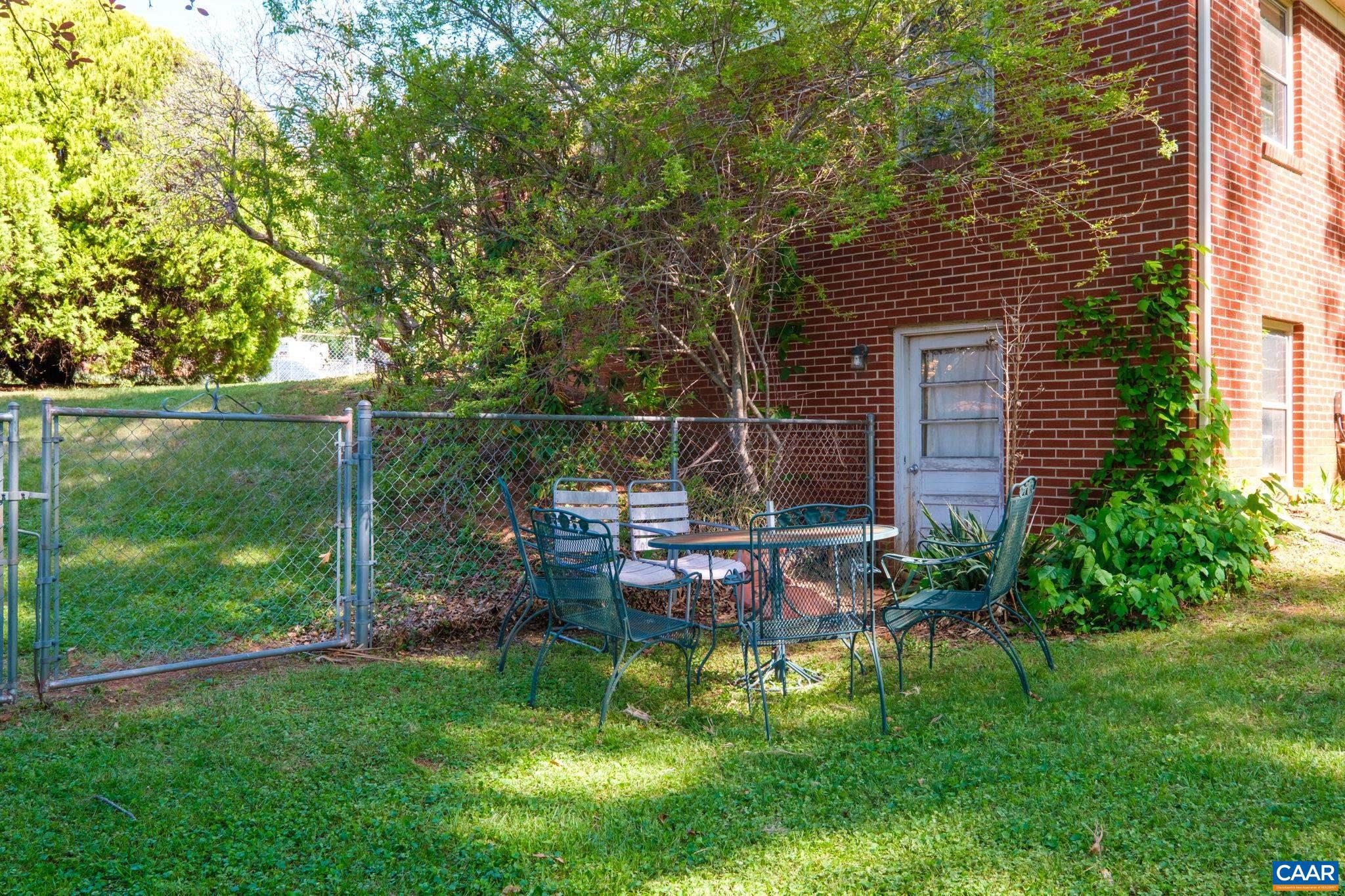 LOCUST LANE - Residential