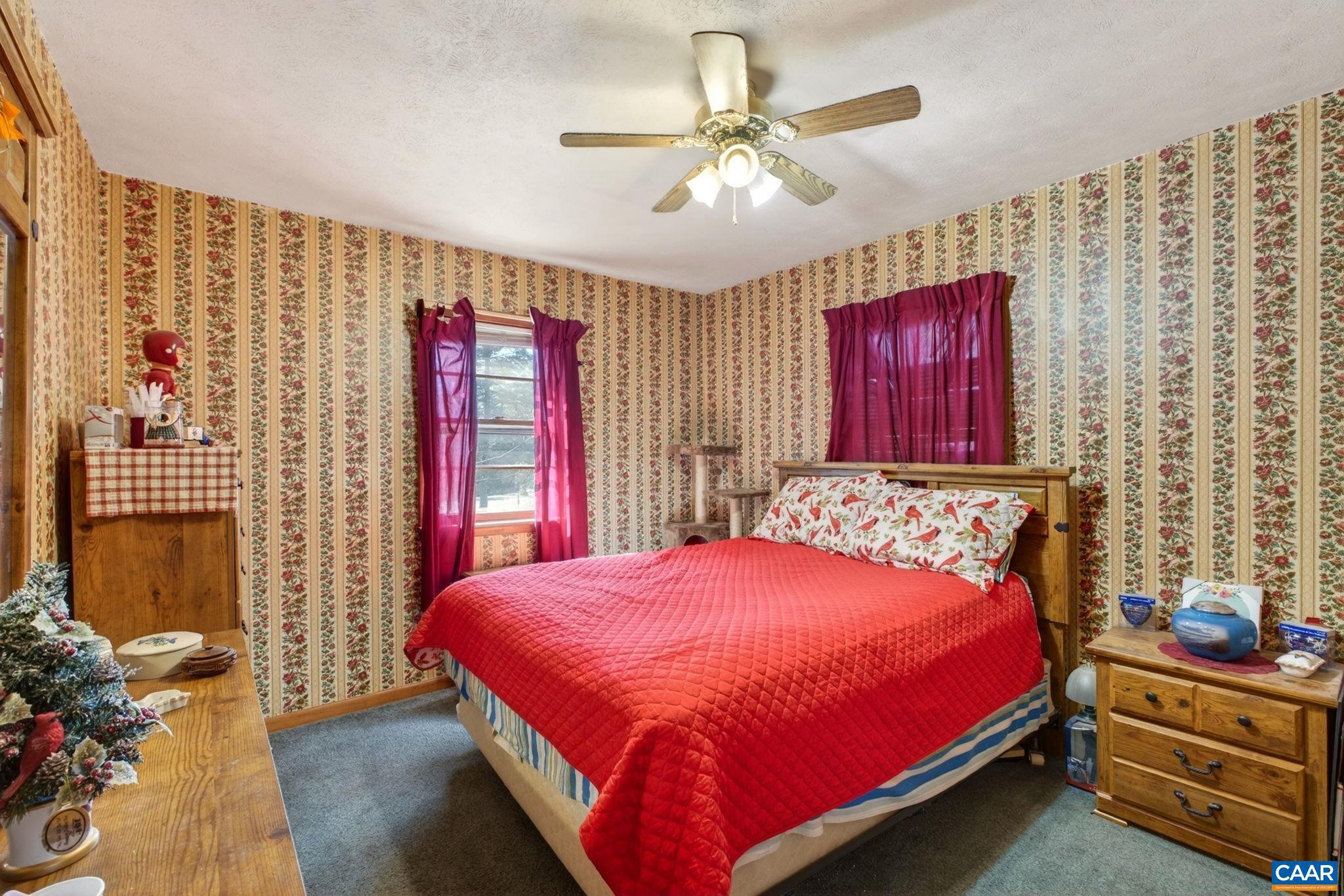 LOCUST LANE - Residential