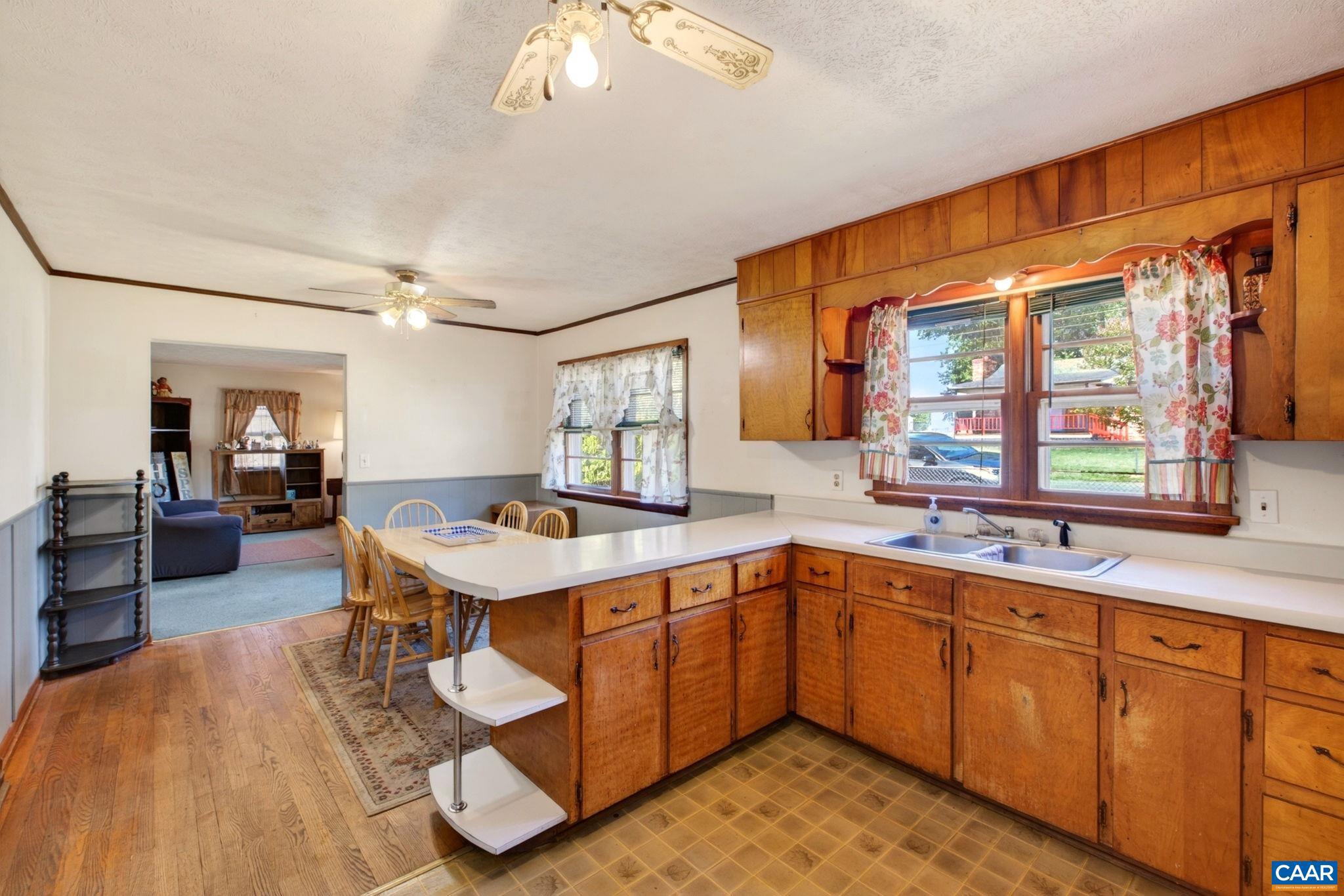 LOCUST LANE - Residential