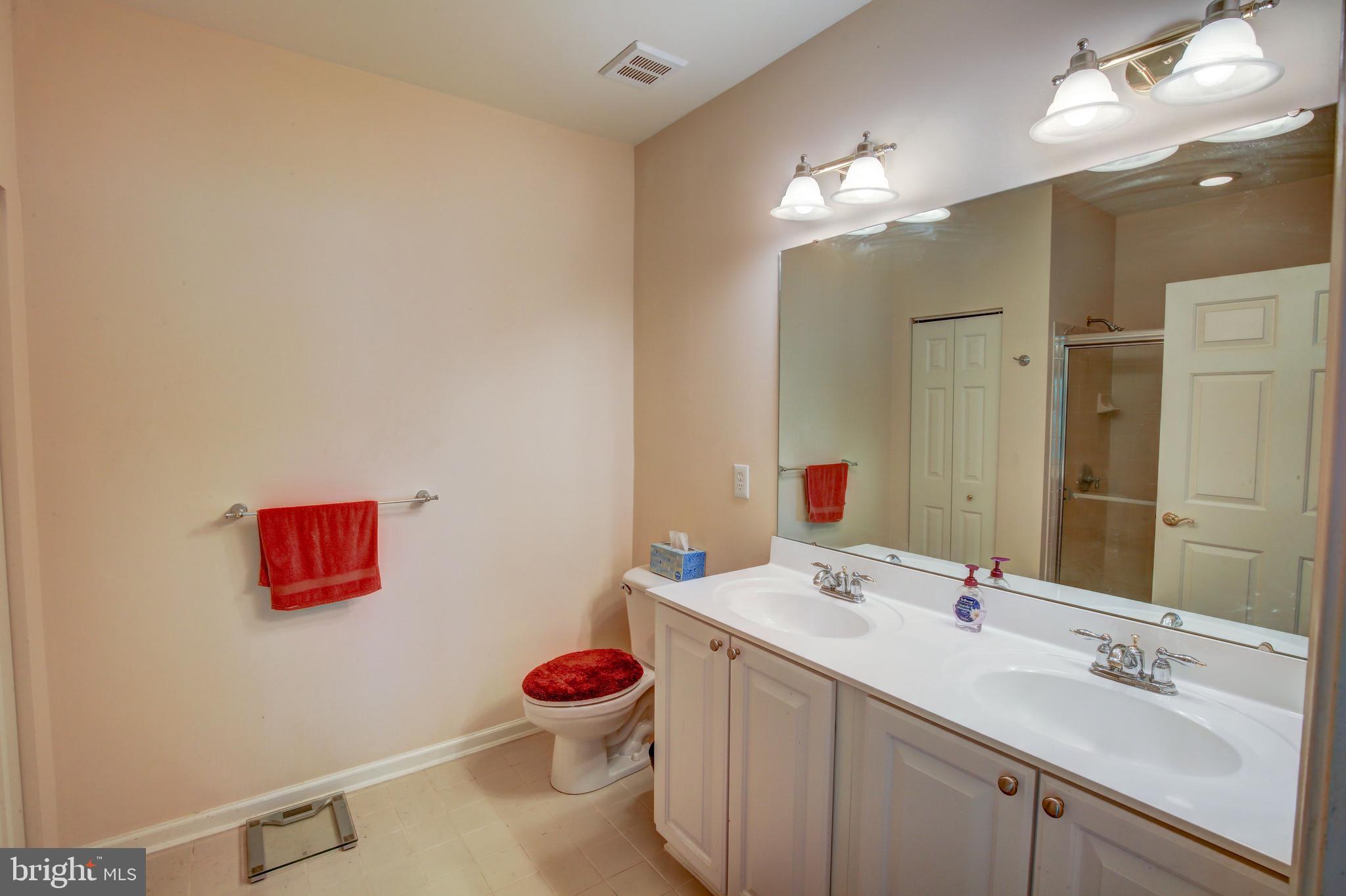 EDEN BROOK - Residential