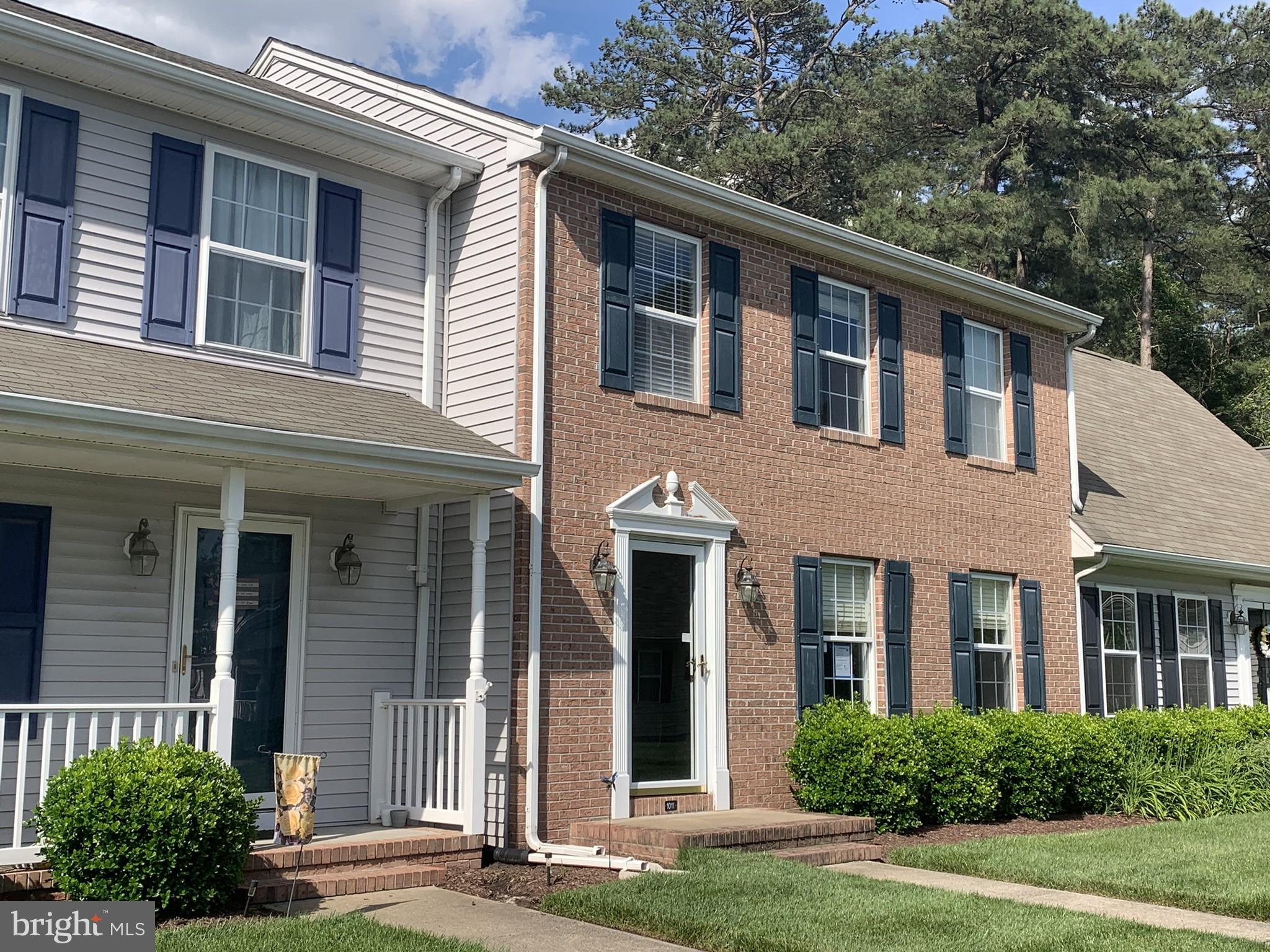 1011 ZIRCON COURT