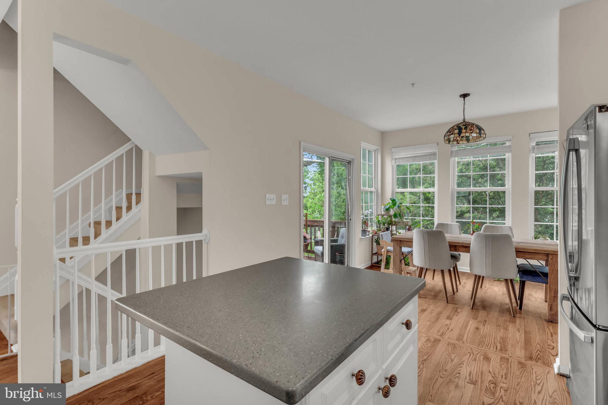 RIVER OAKS - Residential Lease