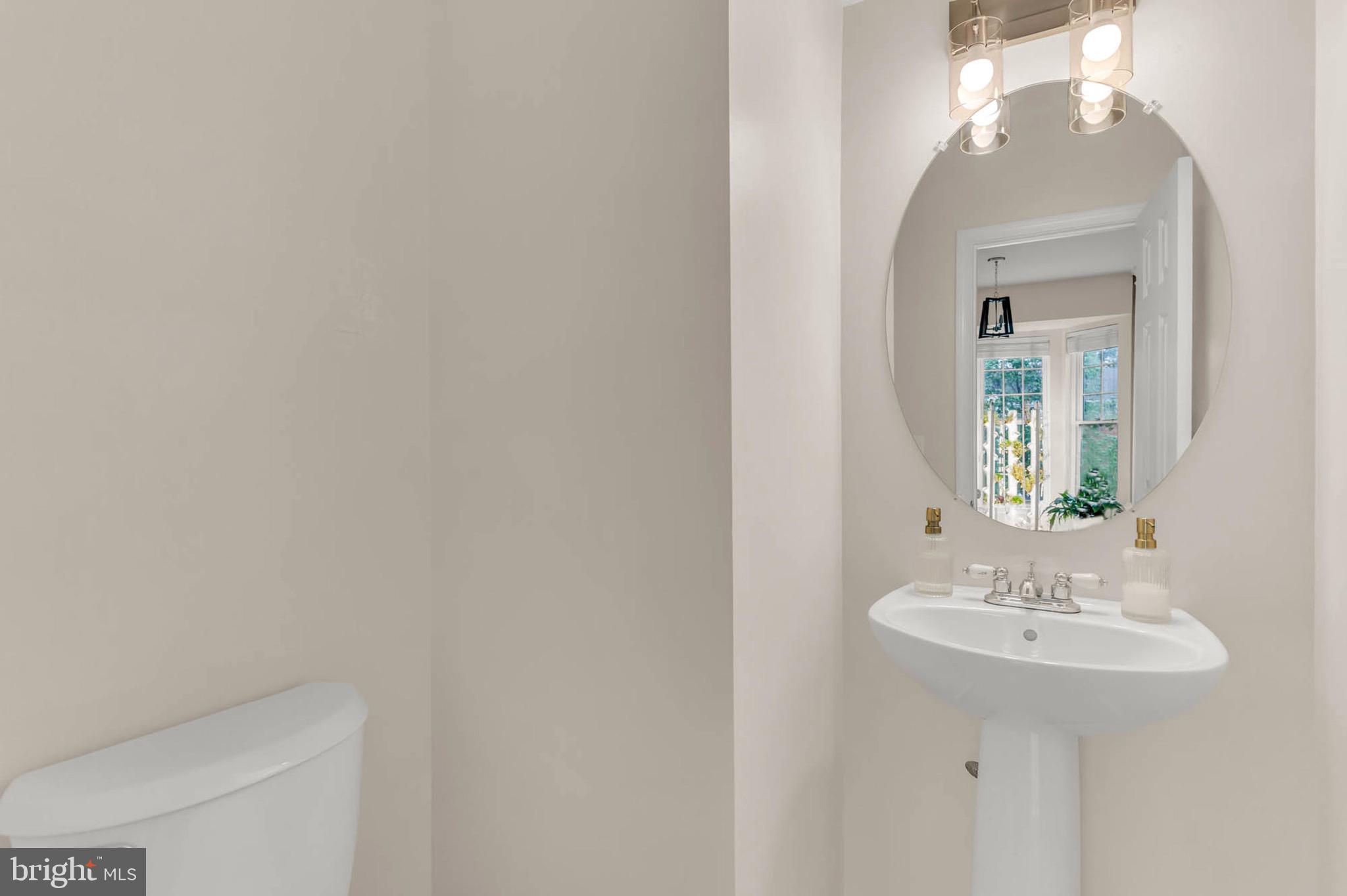 RIVER OAKS - Residential Lease