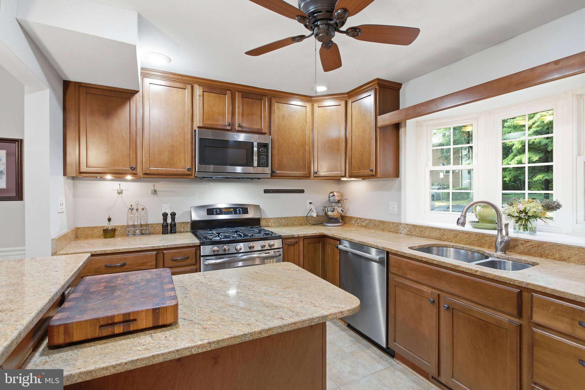 8402 UXBRIDGE COURT