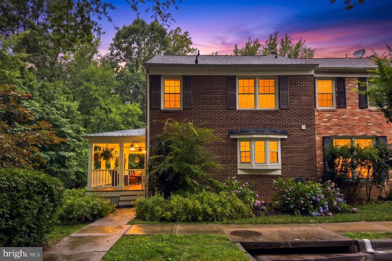 8402 UXBRIDGE COURT