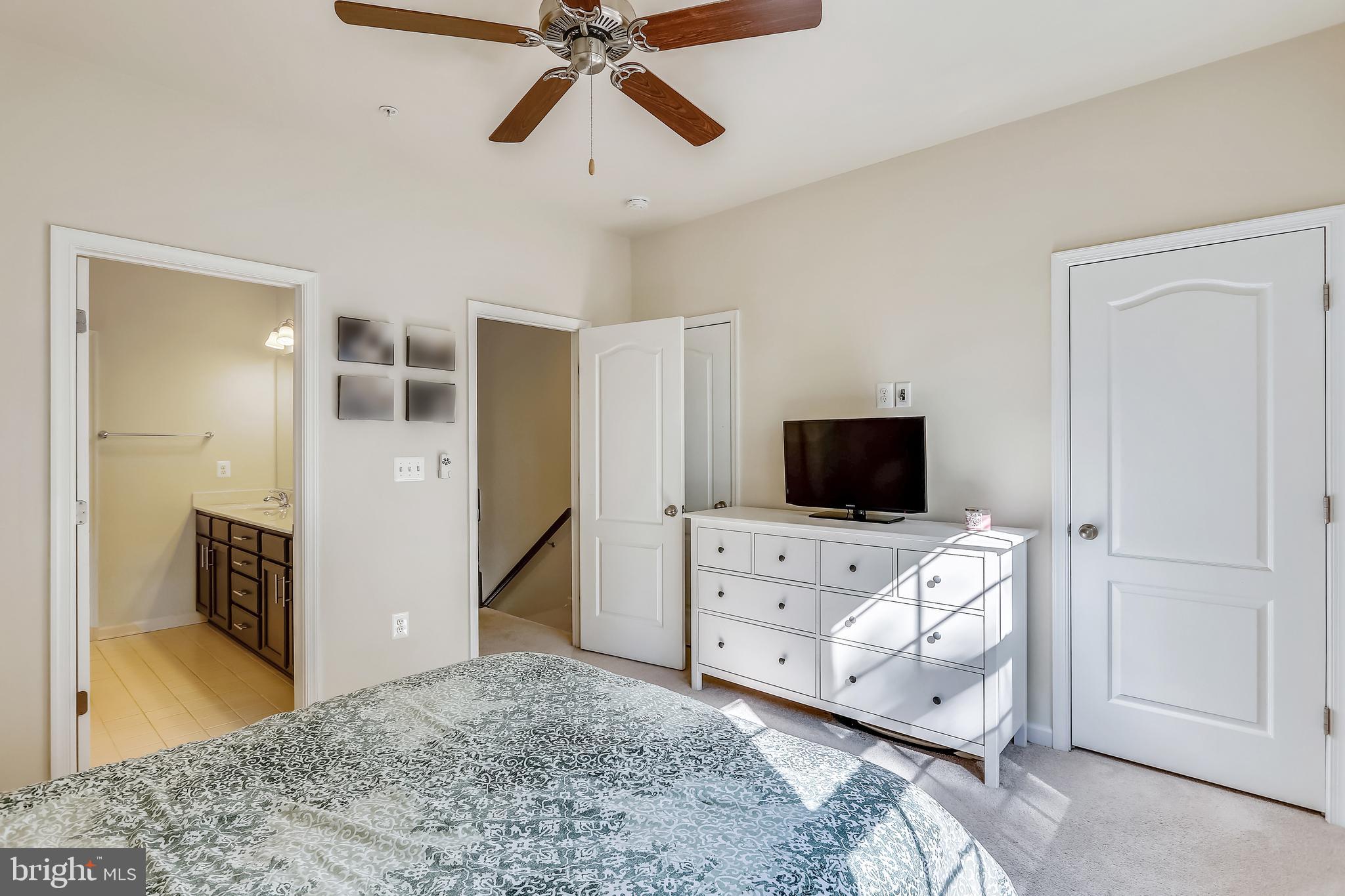 SEVERN HOLLOW - Residential