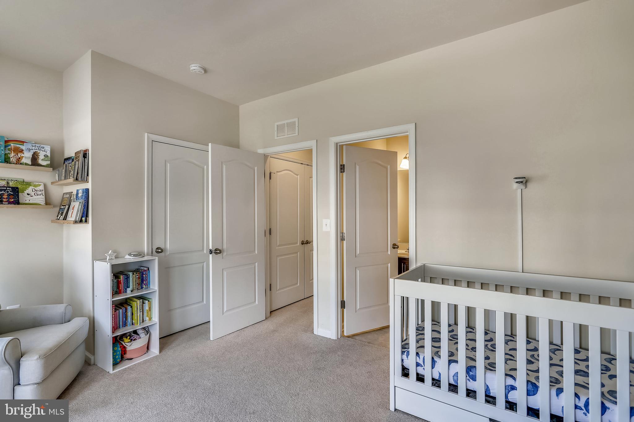 SEVERN HOLLOW - Residential