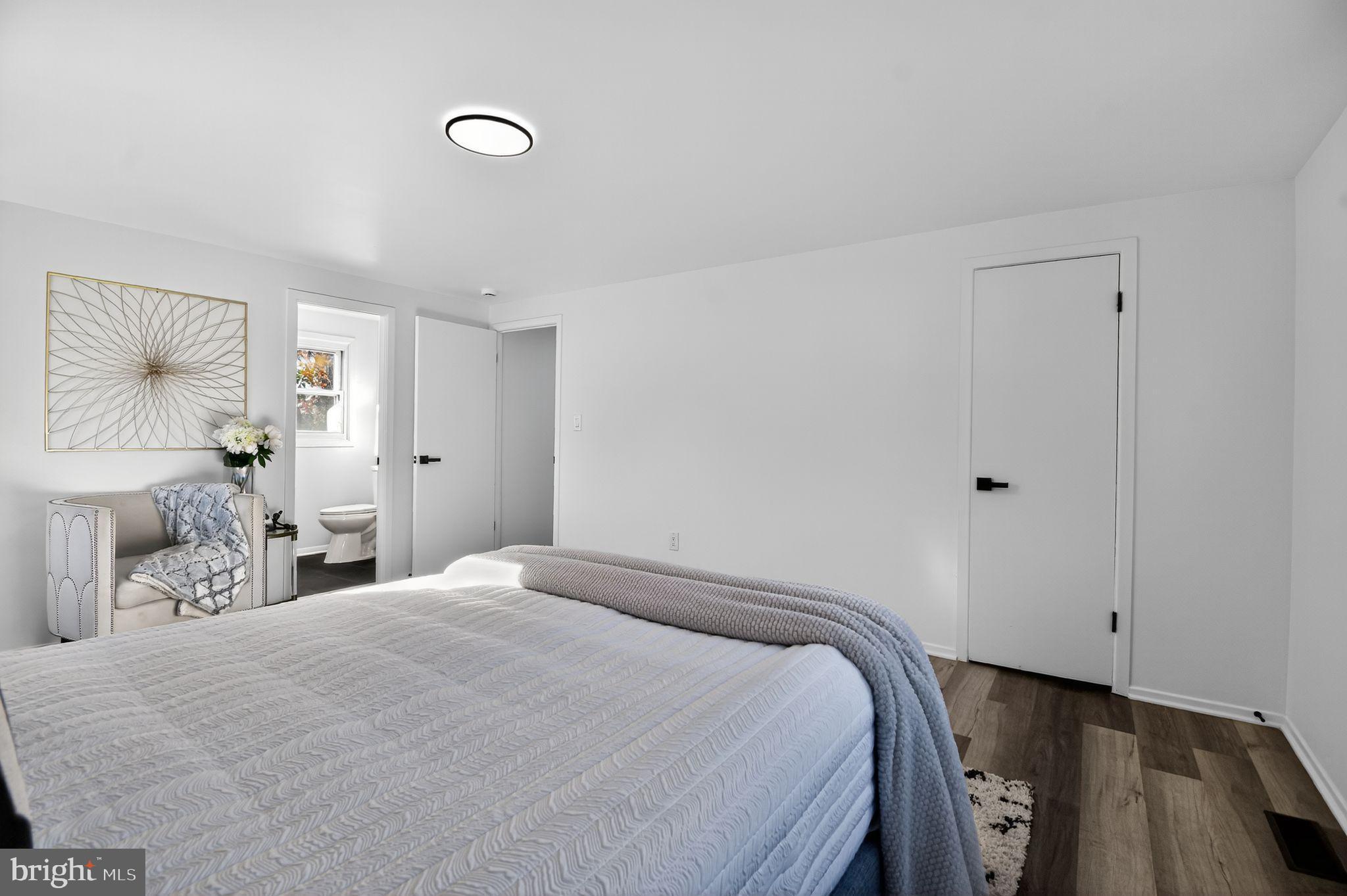 SOMERSET AT BELAIR - Residential