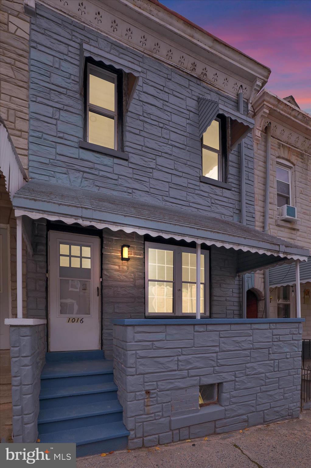 1016 OLEY STREET