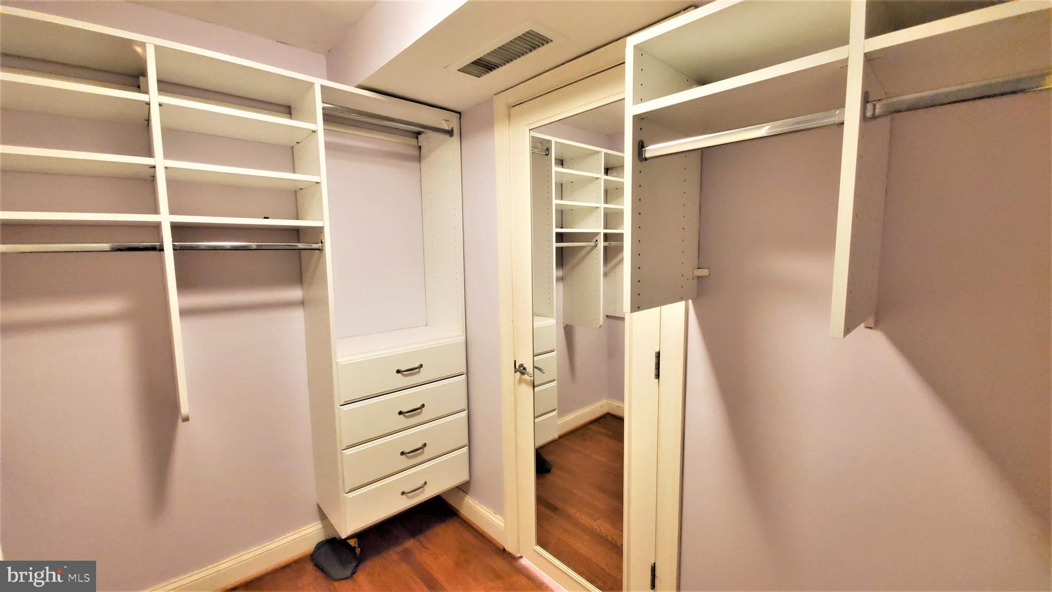 MOUNT VERNON PLACE HISTORIC DISTRICT - Residential