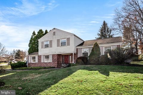 43 N FORGE MANOR DRIVE PHOENIXVILLE PA 19460