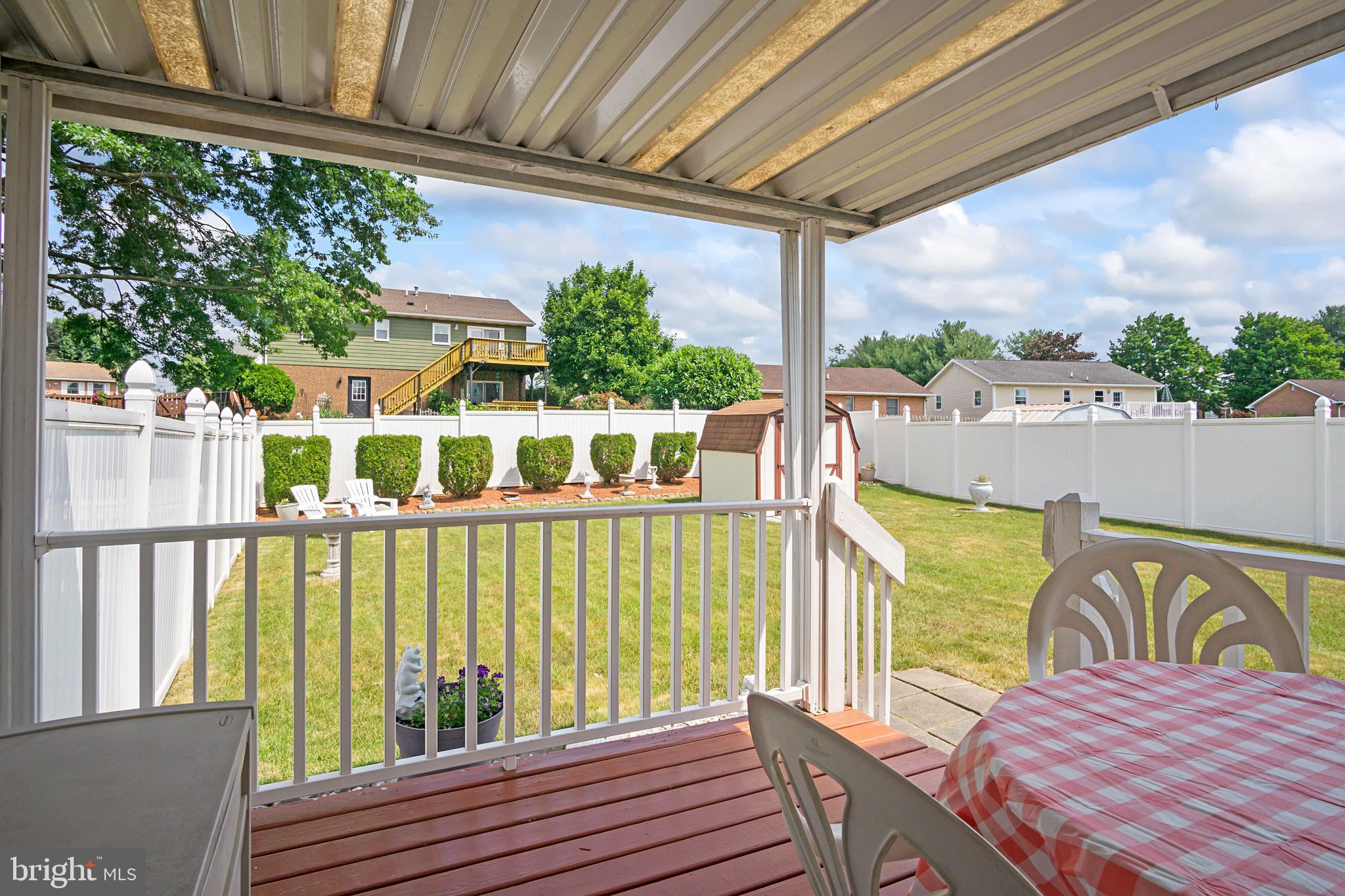 BRIGHTON MANOR - Residential