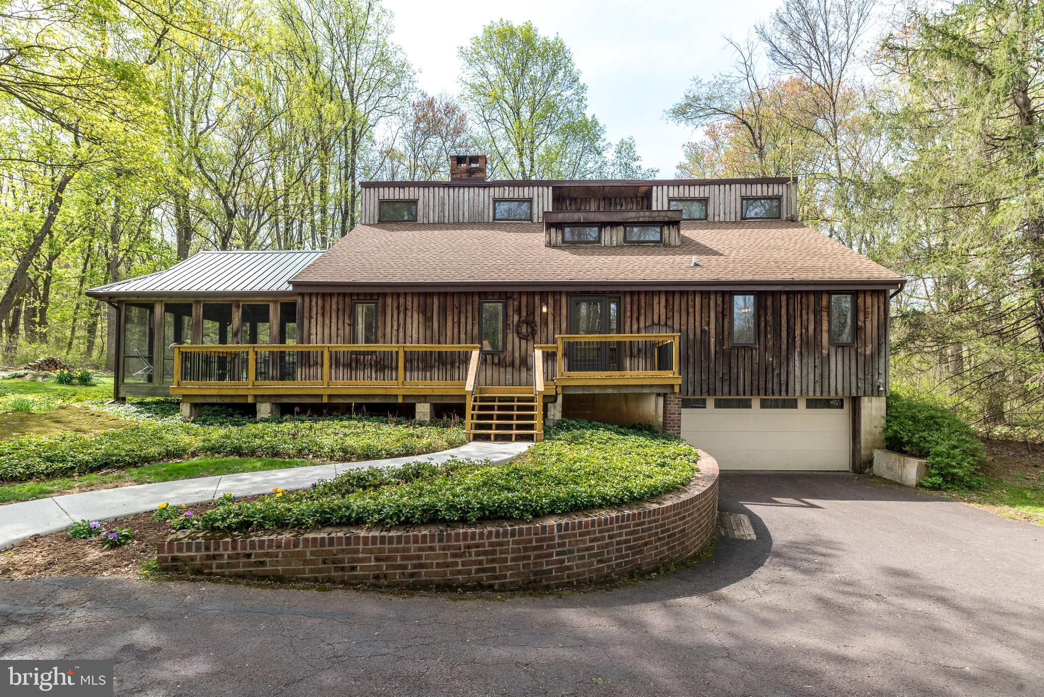 1830 OAKLYNN DRIVE