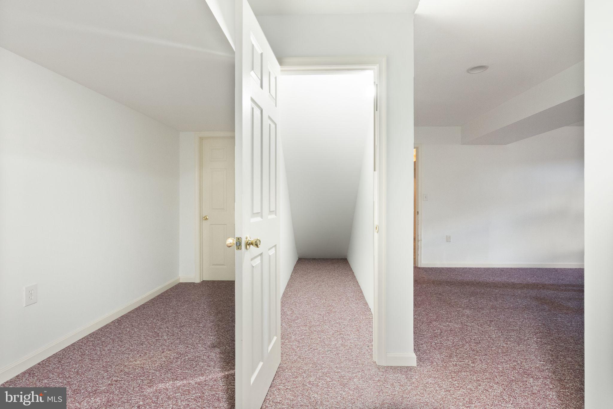 SUMNER LAKE - Residential