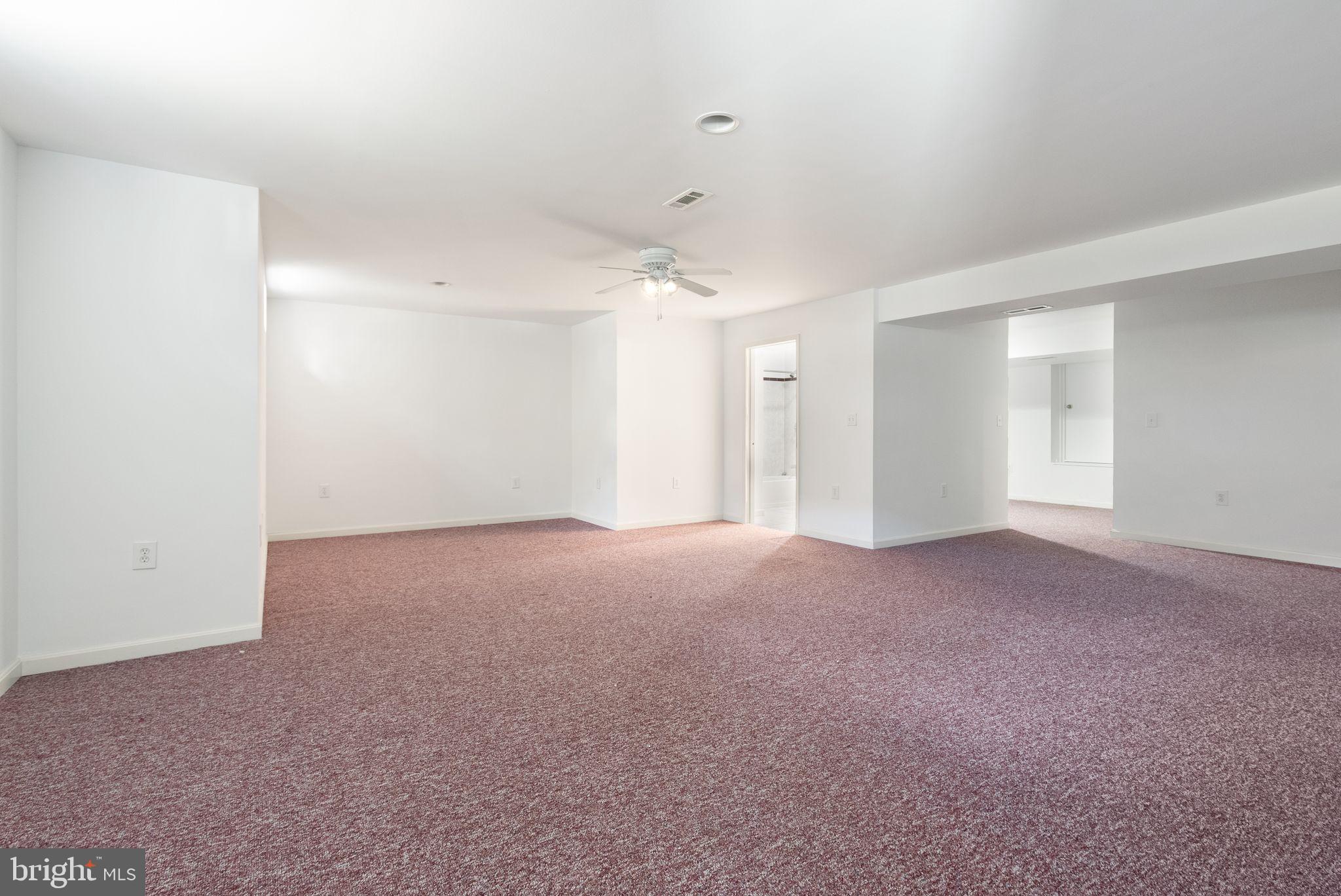 SUMNER LAKE - Residential