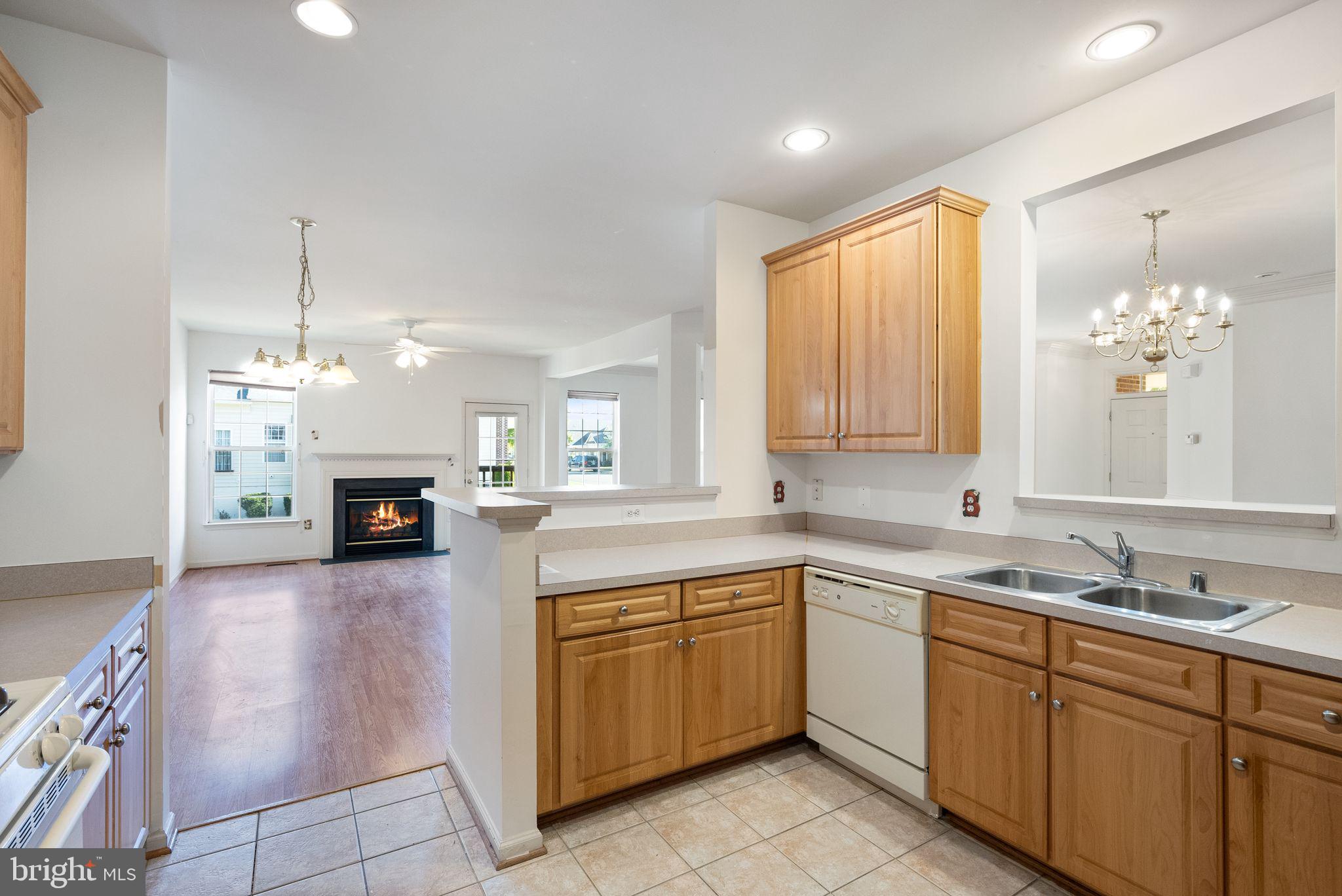 SUMNER LAKE - Residential