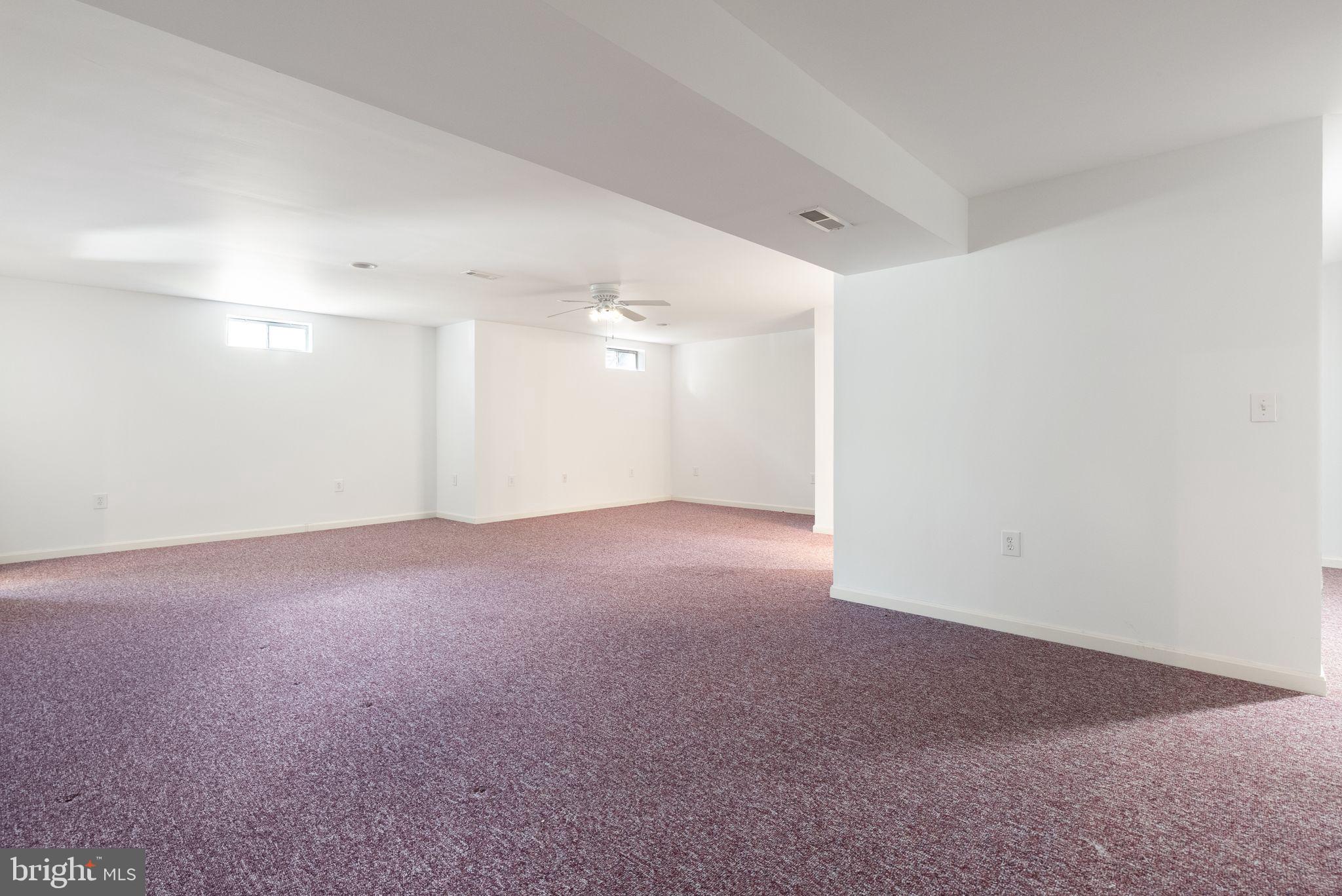 SUMNER LAKE - Residential