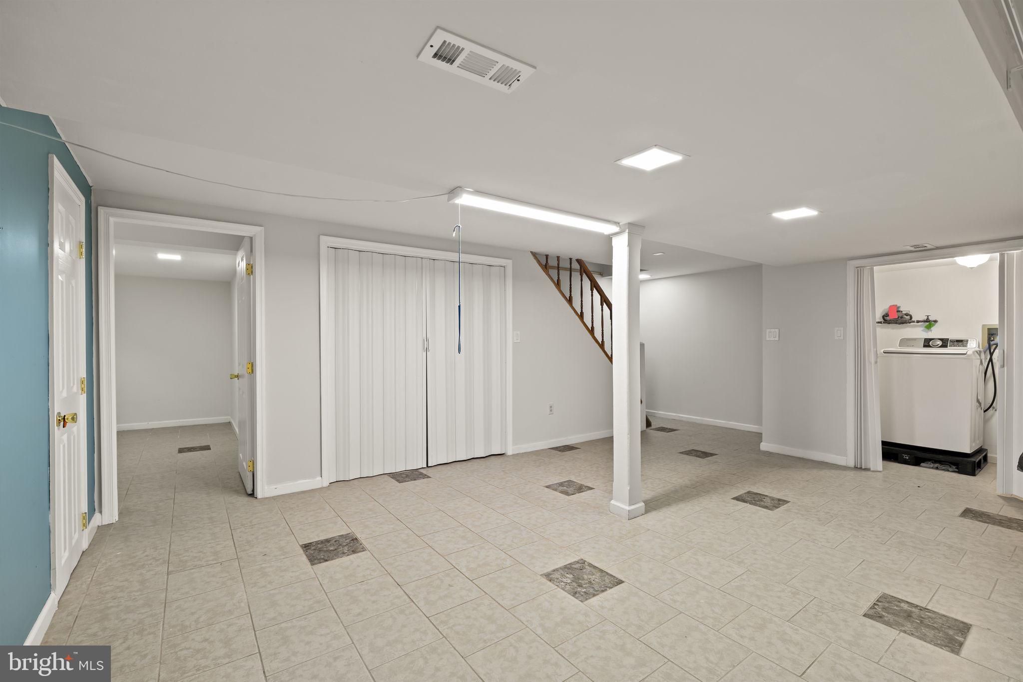 VILLAGE AT GWYNEDD - Residential