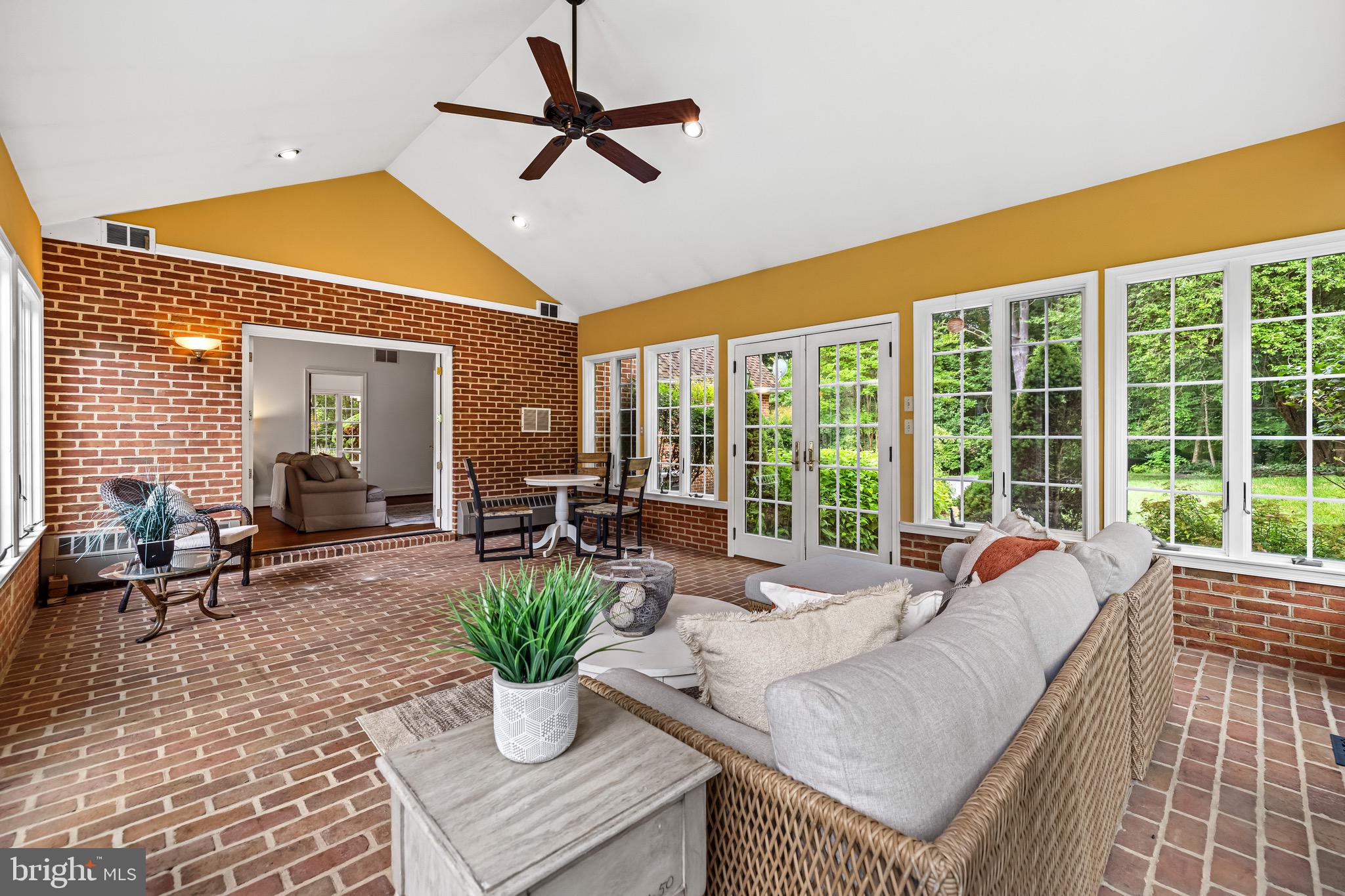 MONKTON - Residential