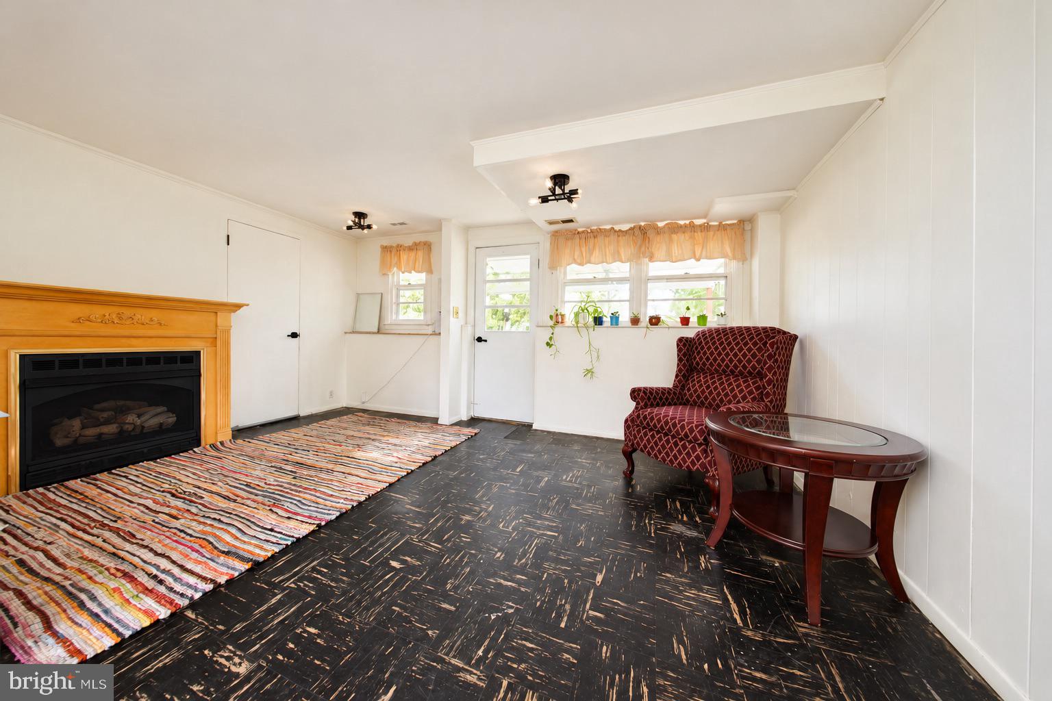 105 MCINTOSH ROAD