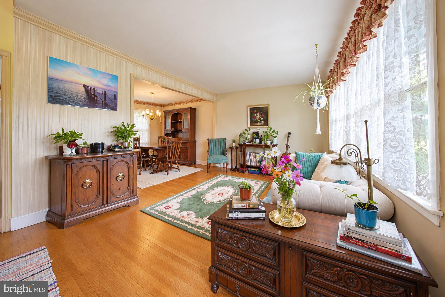 105 MCINTOSH ROAD