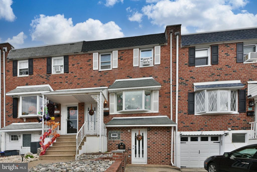 Photo of 3217 Lester Place, PHILADELPHIA, PA 19154 (MLS # PAPH2548908)
