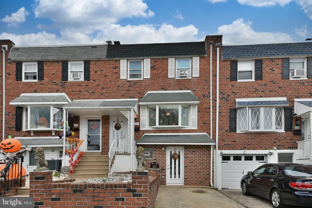Photo of 3217 Lester Place, PHILADELPHIA, PA 19154 (MLS # PAPH2548908)