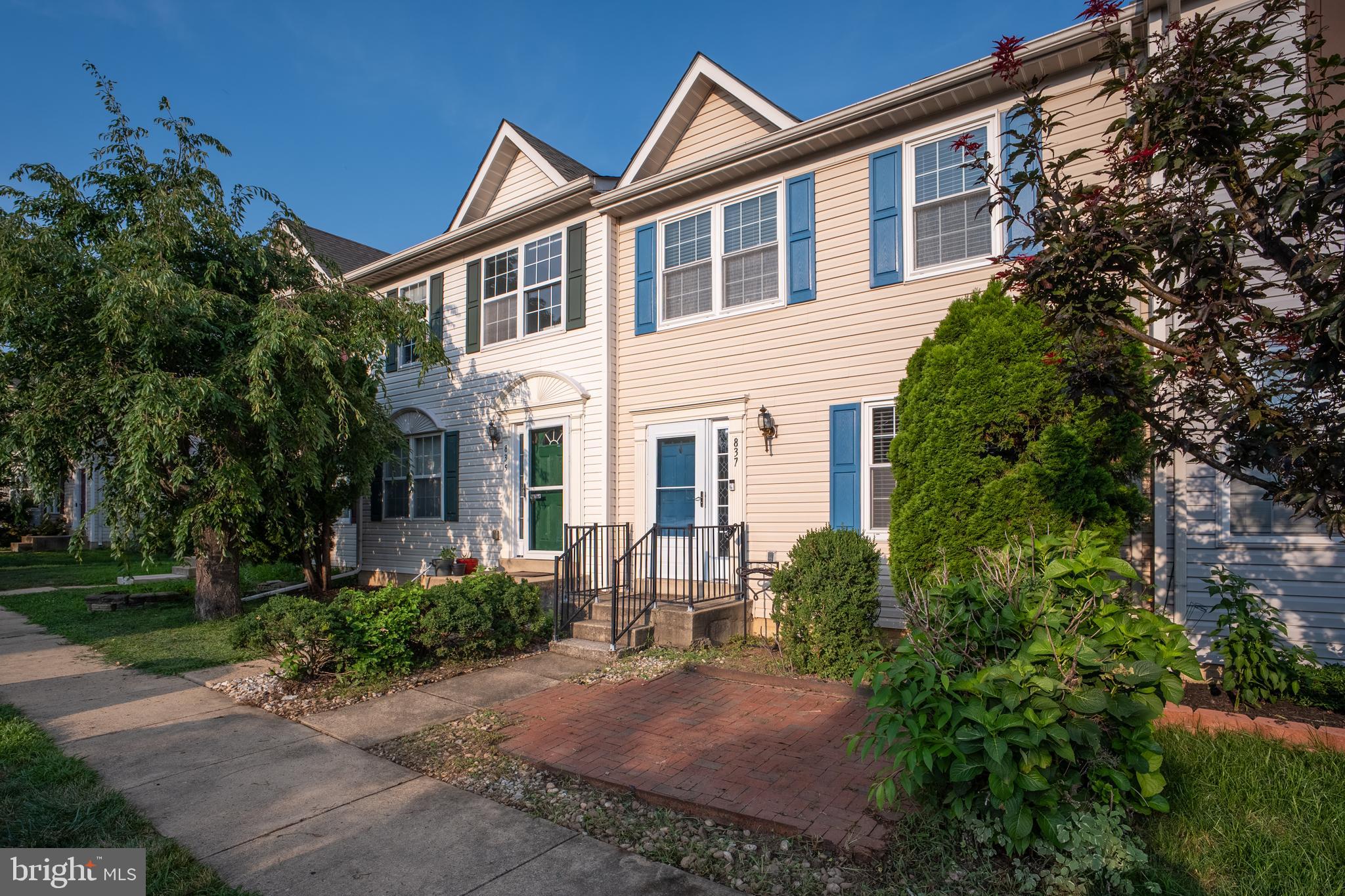 837 VANDERBILT TERRACE SE
