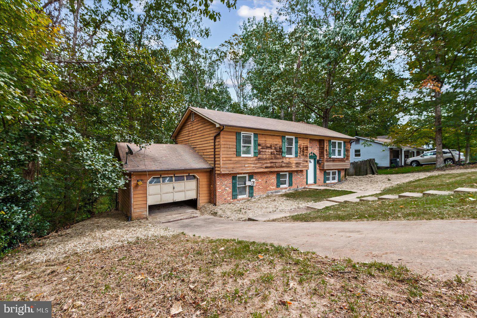 10711 ANN DAVIS DRIVE