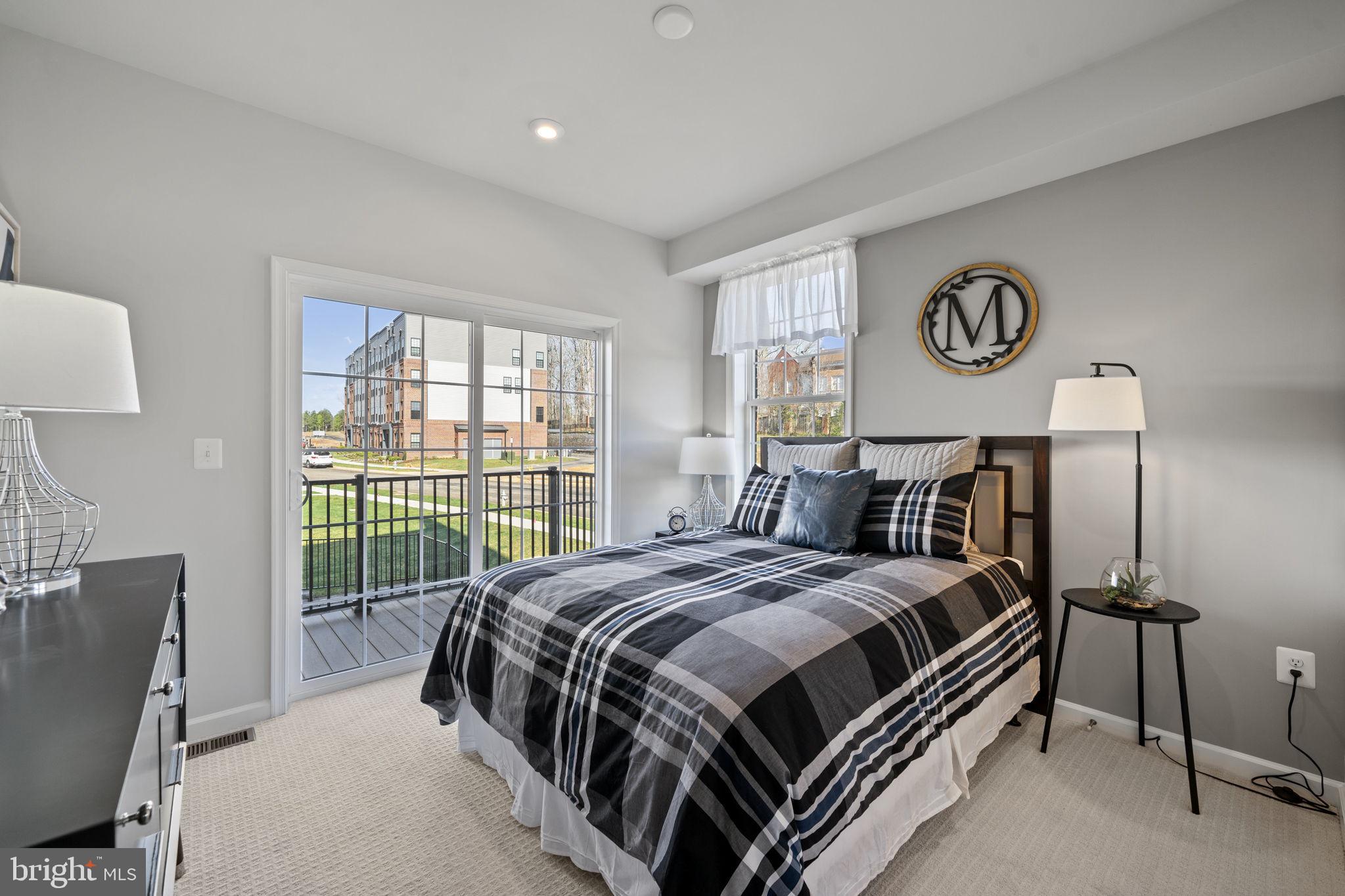 MANASSAS PARK - Residential