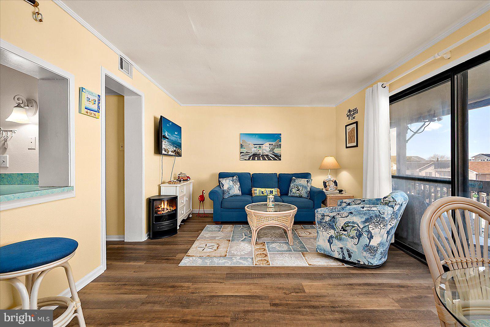 2811 PLOVER DRIVE 305