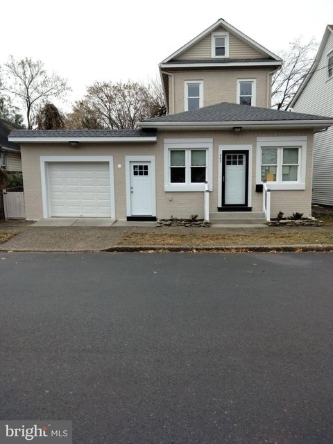 445 MAGNOLIA STREET BEVERLY NJ 08010