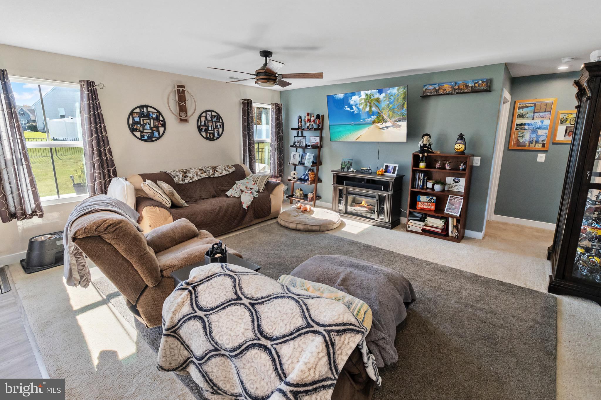 THE LAKES AT MARTINSBURG - Residential