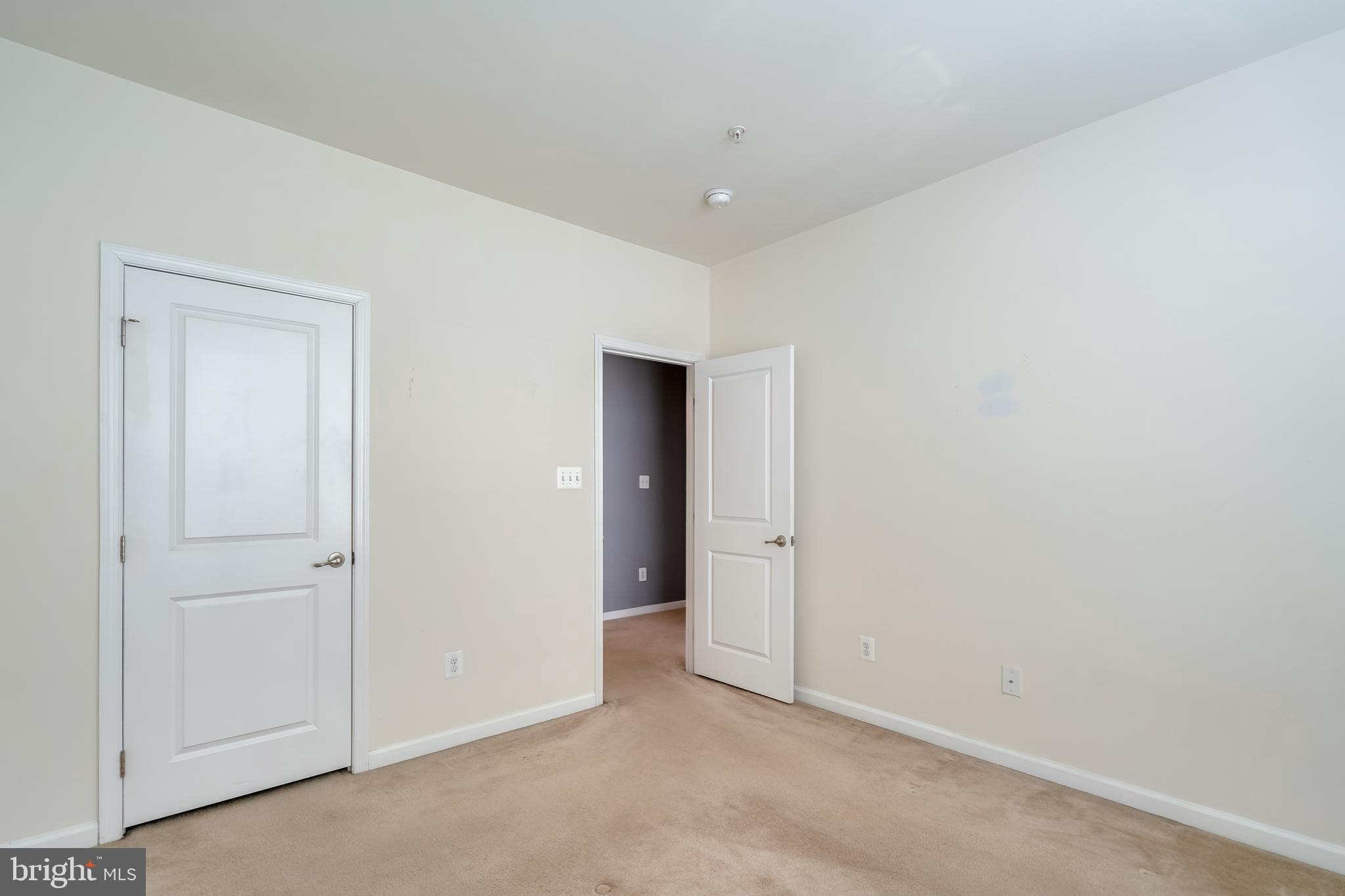 POTOMAC CLUB - Residential Lease