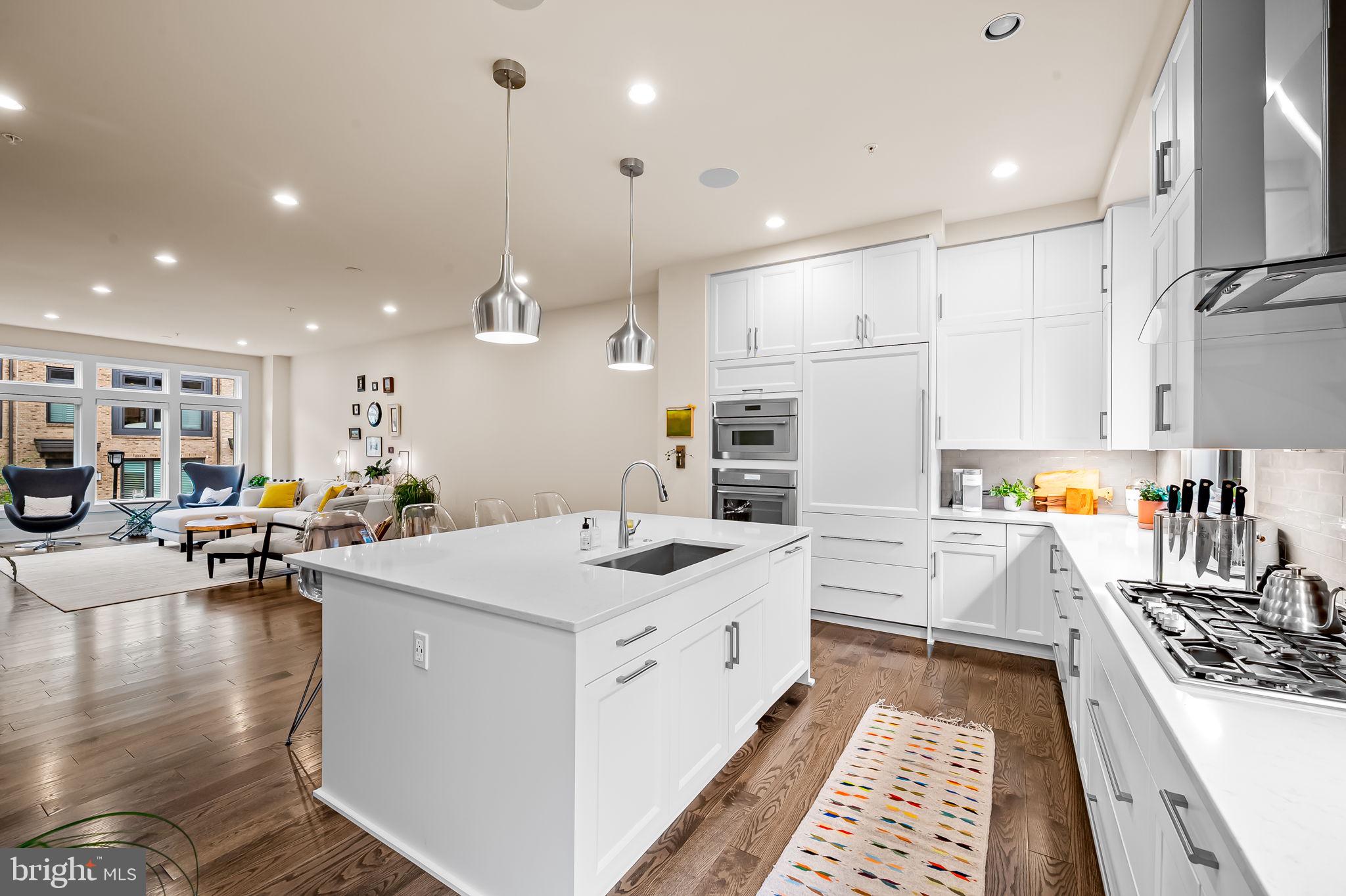 GROSVENOR HEIGHTS - Residential