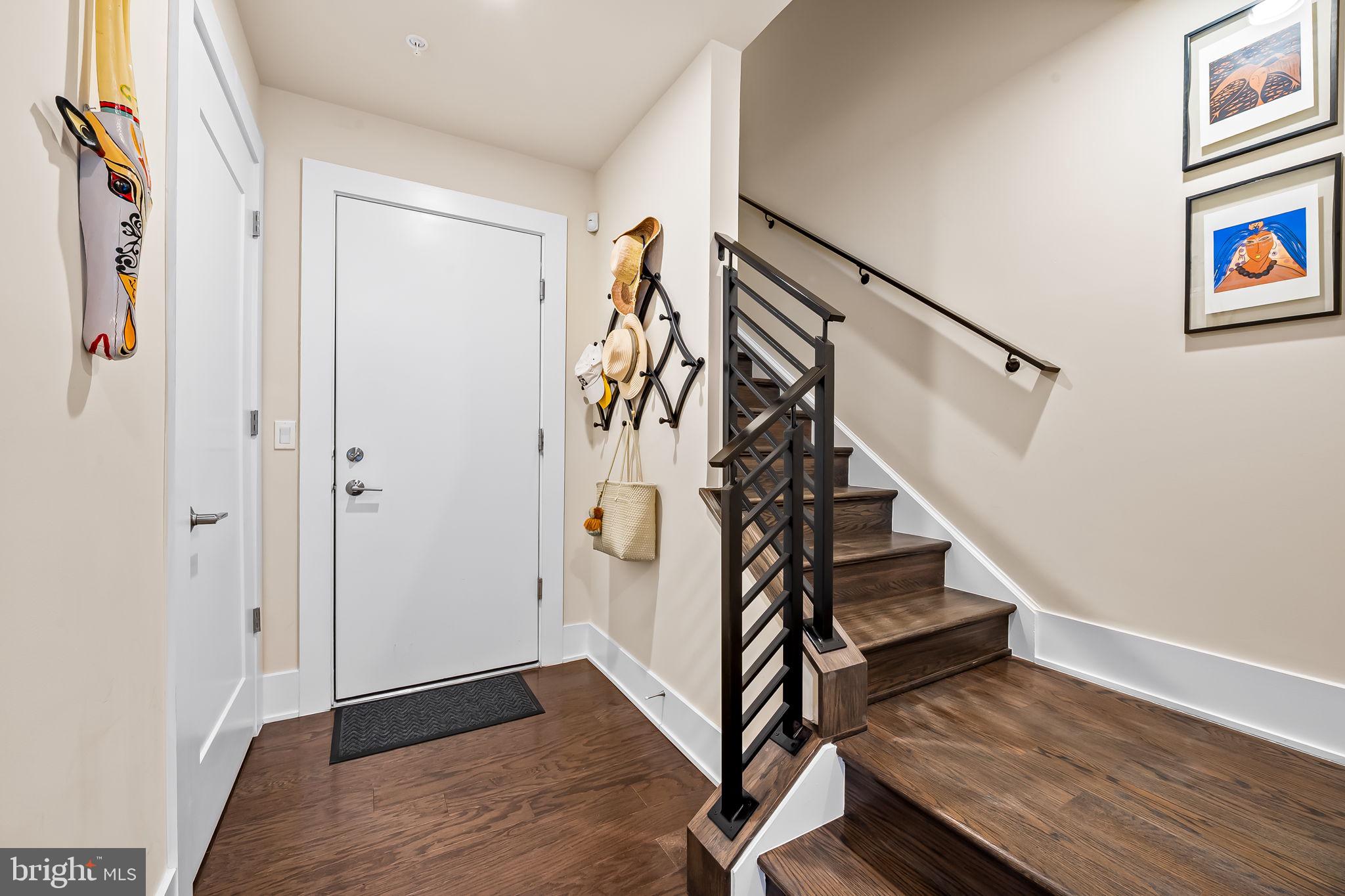 GROSVENOR HEIGHTS - Residential