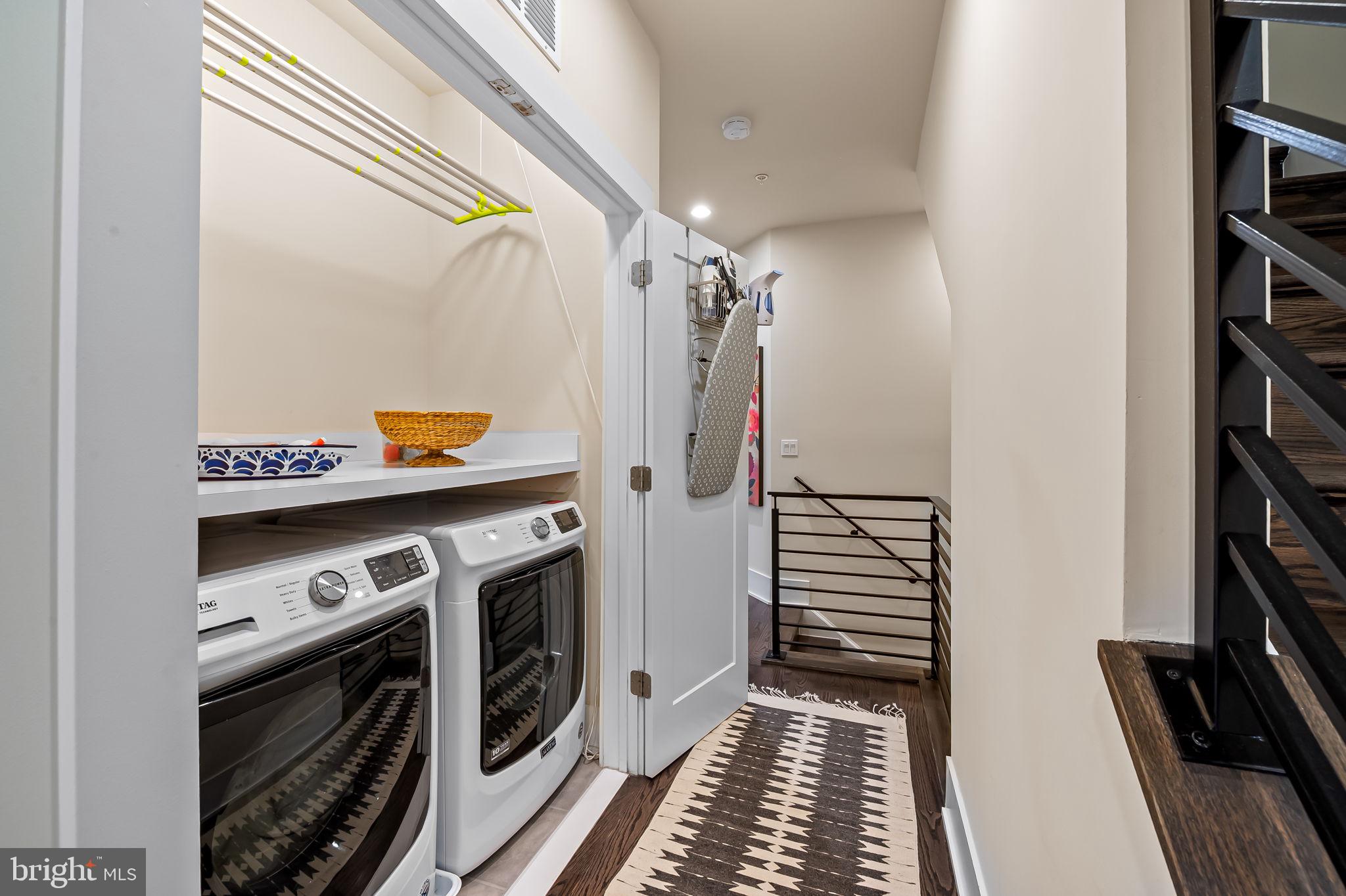 GROSVENOR HEIGHTS - Residential