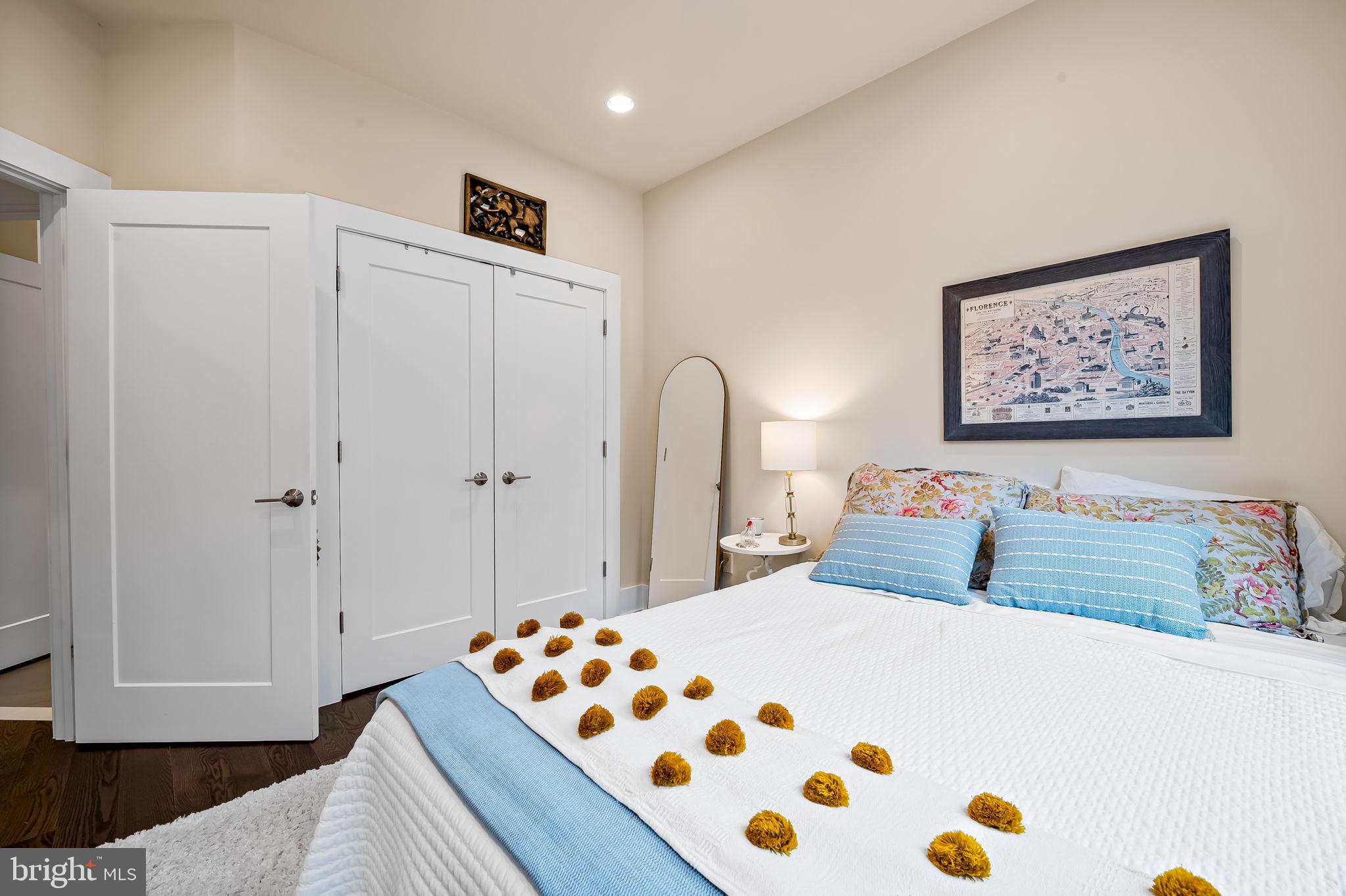 GROSVENOR HEIGHTS - Residential