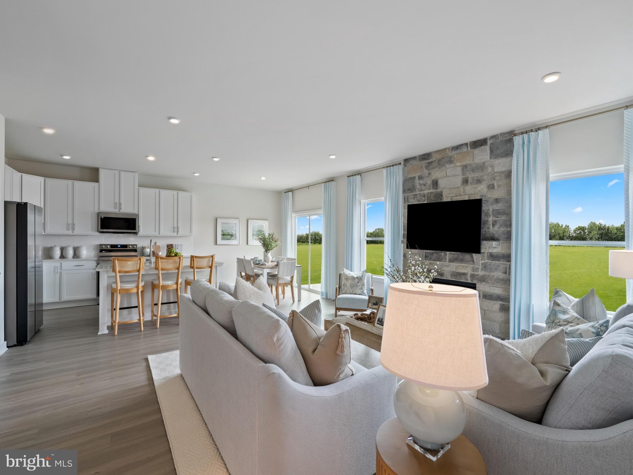 Homesite 142 CATERPILLAR DRIVE
